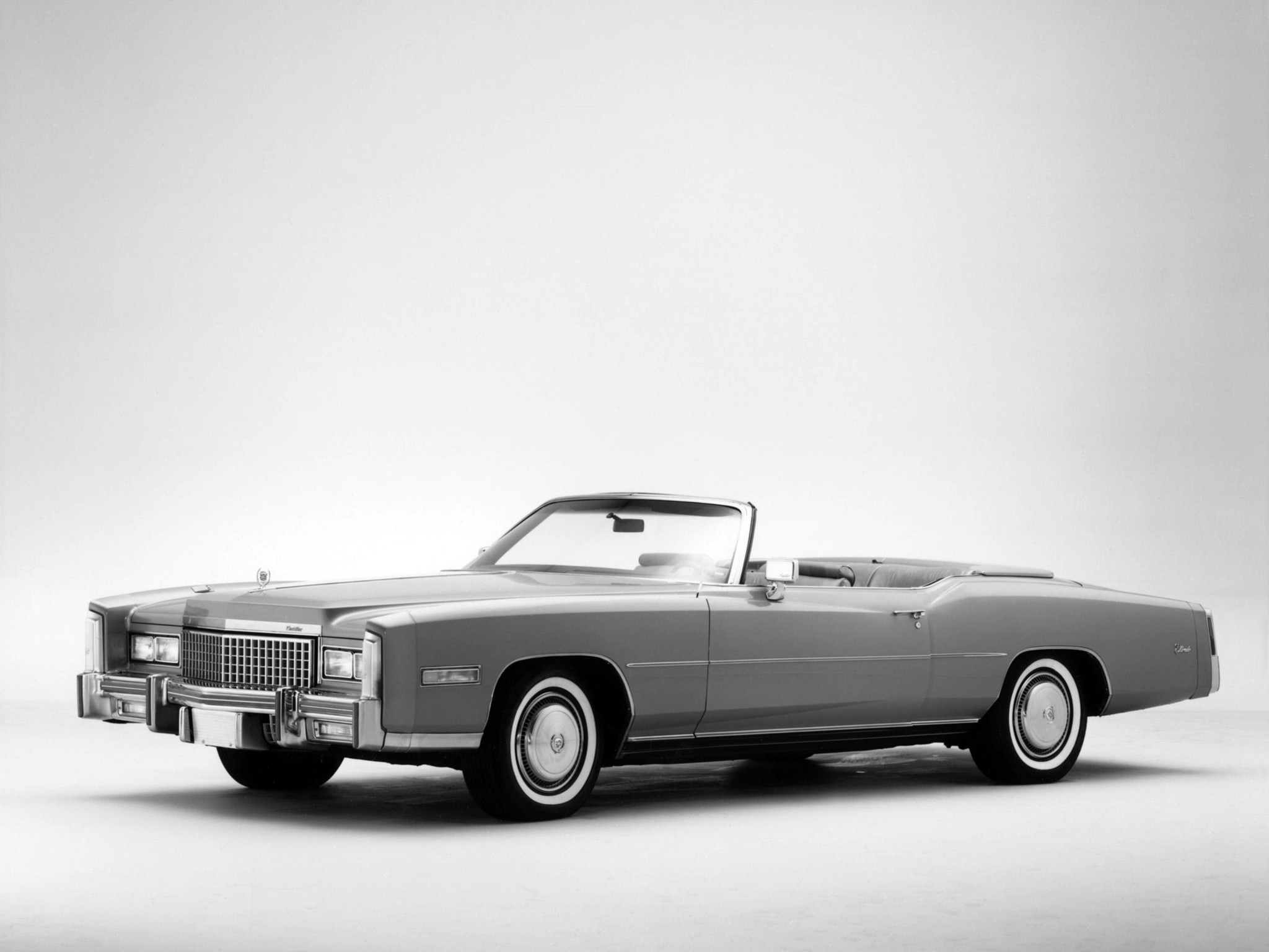 2048x1536 1975 Cadillac Fleetwood Eldorado Convertible (L67E) luxury classic wallpaper  |  | 164671 | WallpaperUP