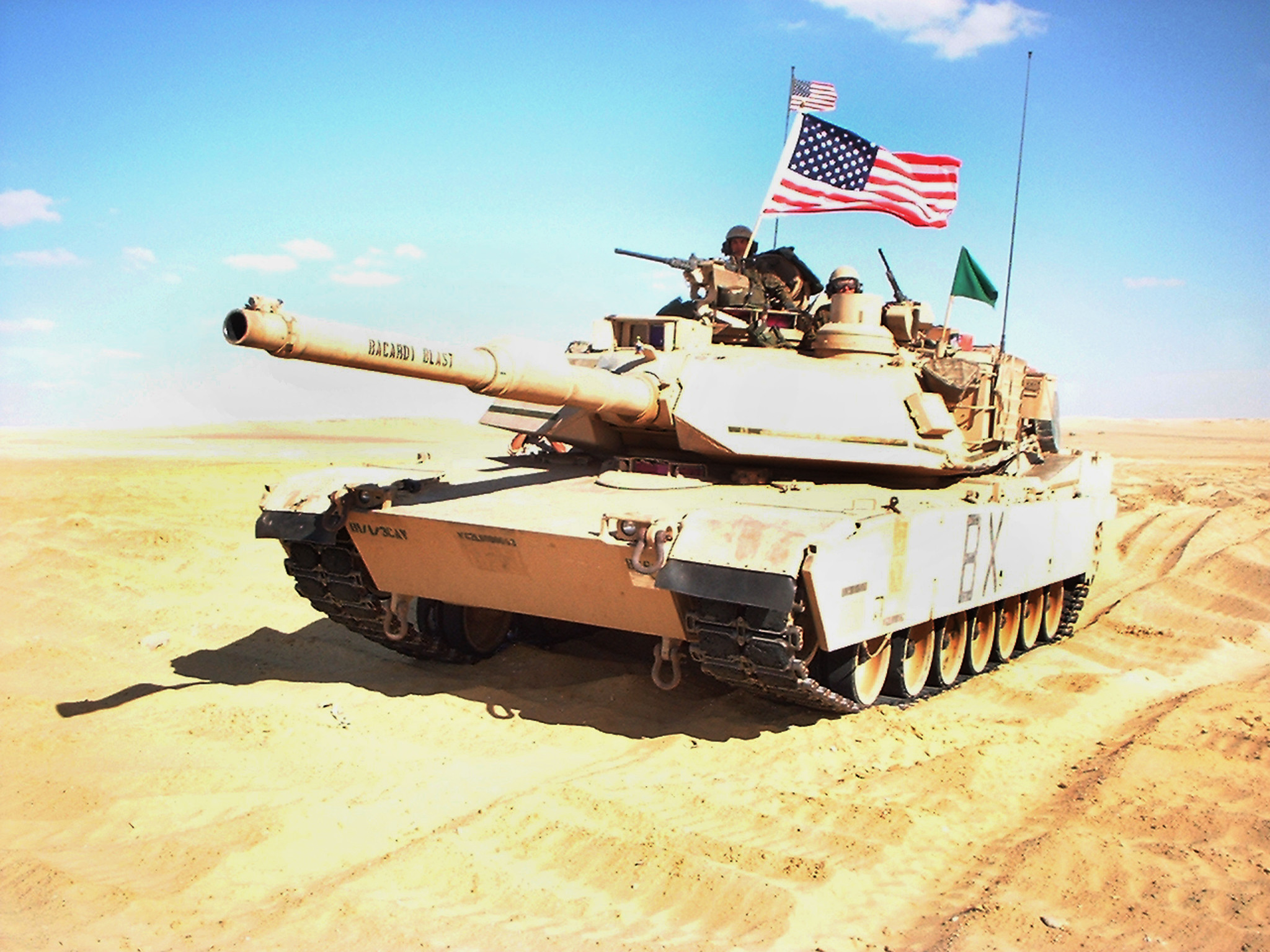 2048x1536 Egypt U.S. army tanks abrams