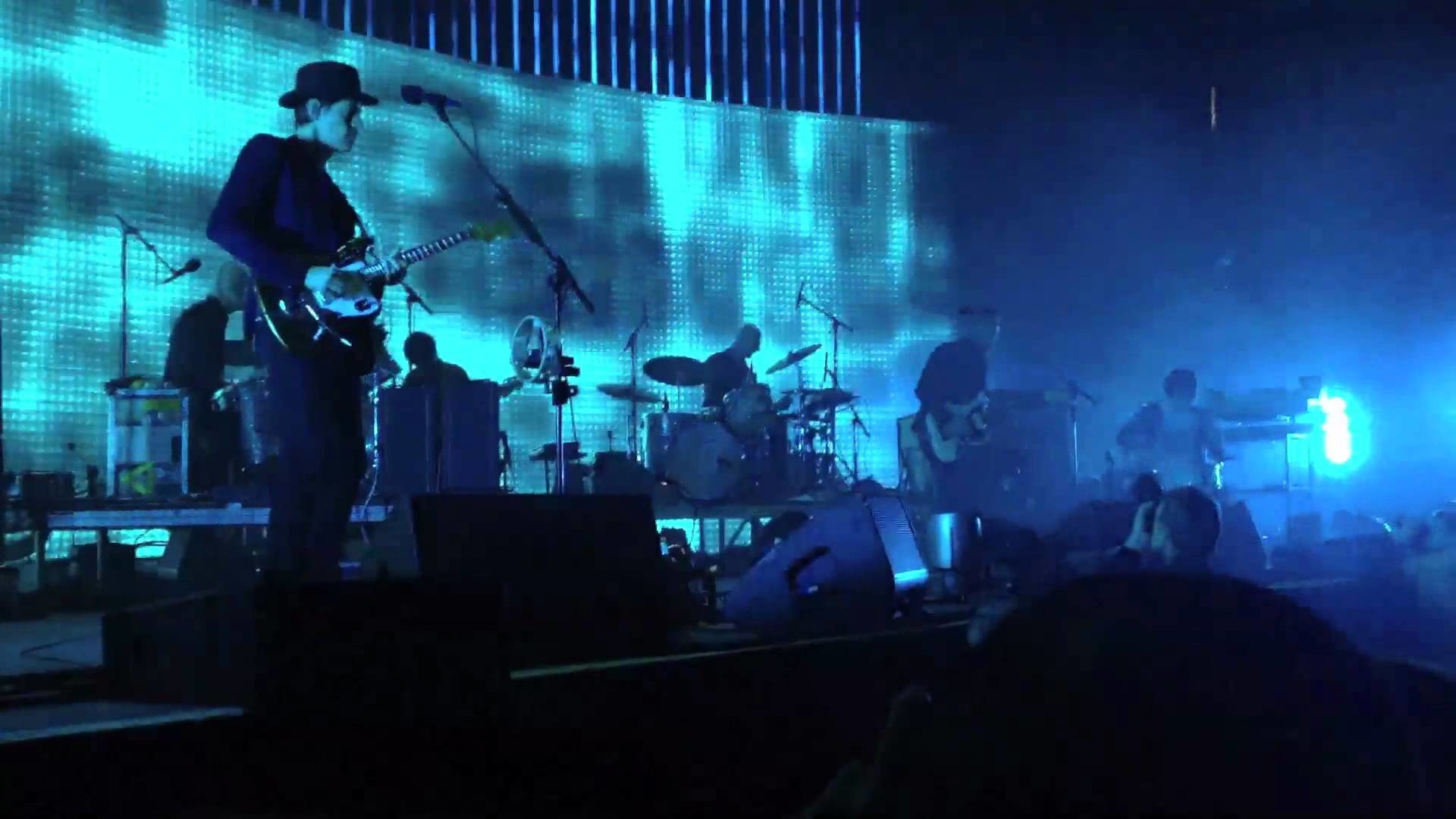 1920x1080 Radiohead - Bloom [HD] 1080p Live at HP Pavilion in San Jose, CA  (2012.04.11)