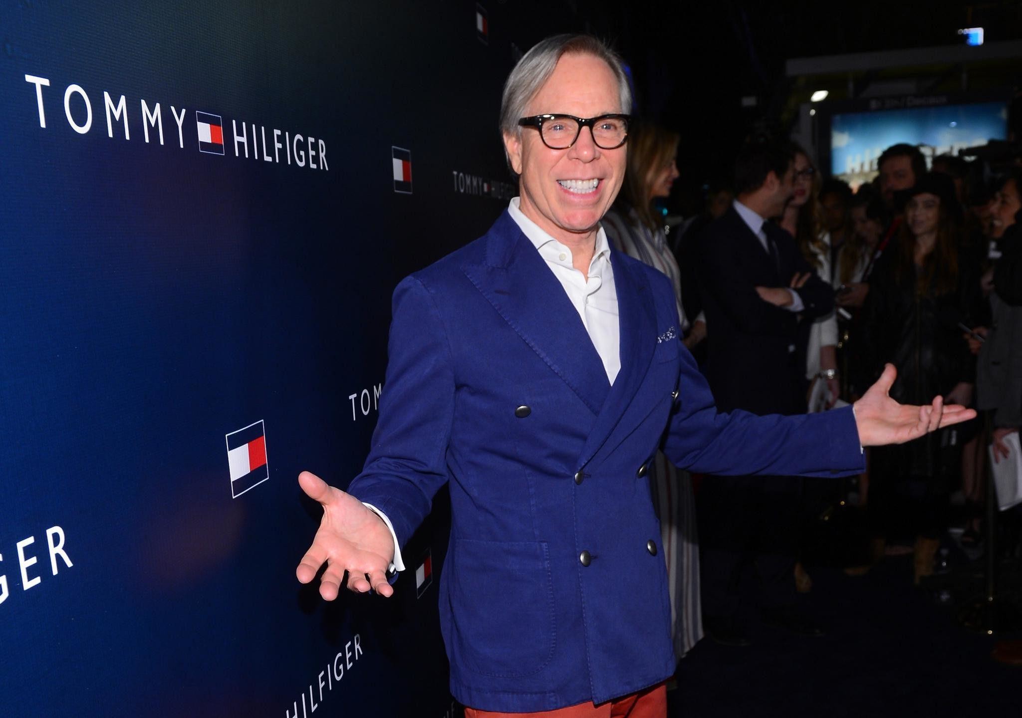 2048x1439 Tommy Hilfiger Wallpapers Images Photos Pictures Backgrounds