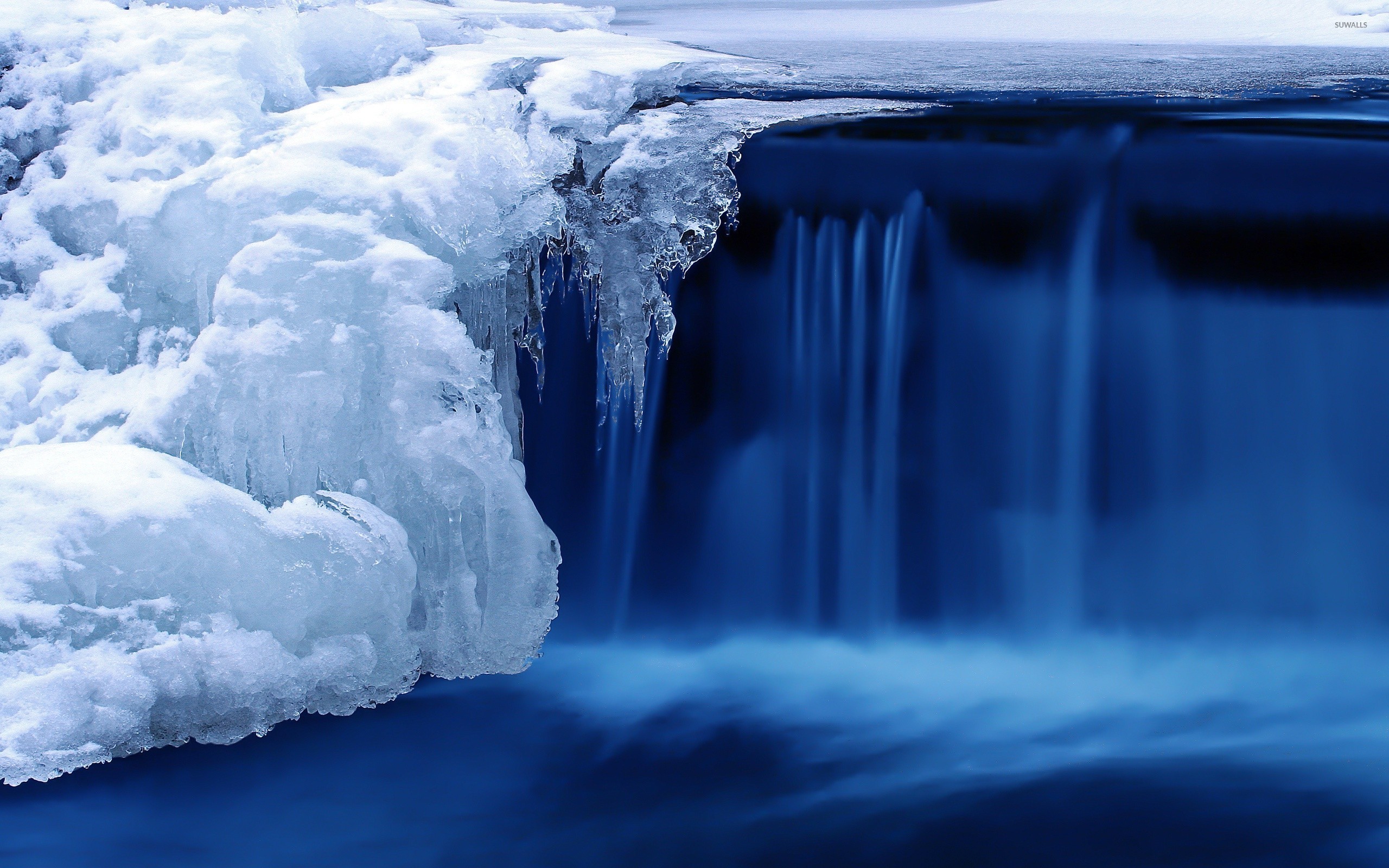 2560x1600 Frozen waterfall wallpaper