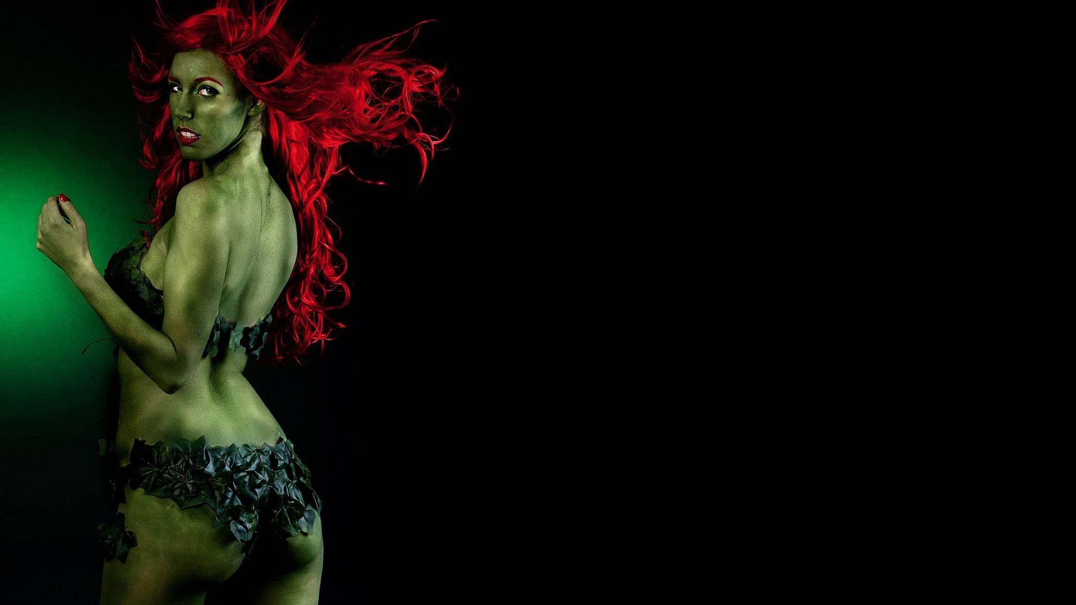 2100x1181 ... cosplay poison ivy full hd drop dead gorgeous wallpaper free ...