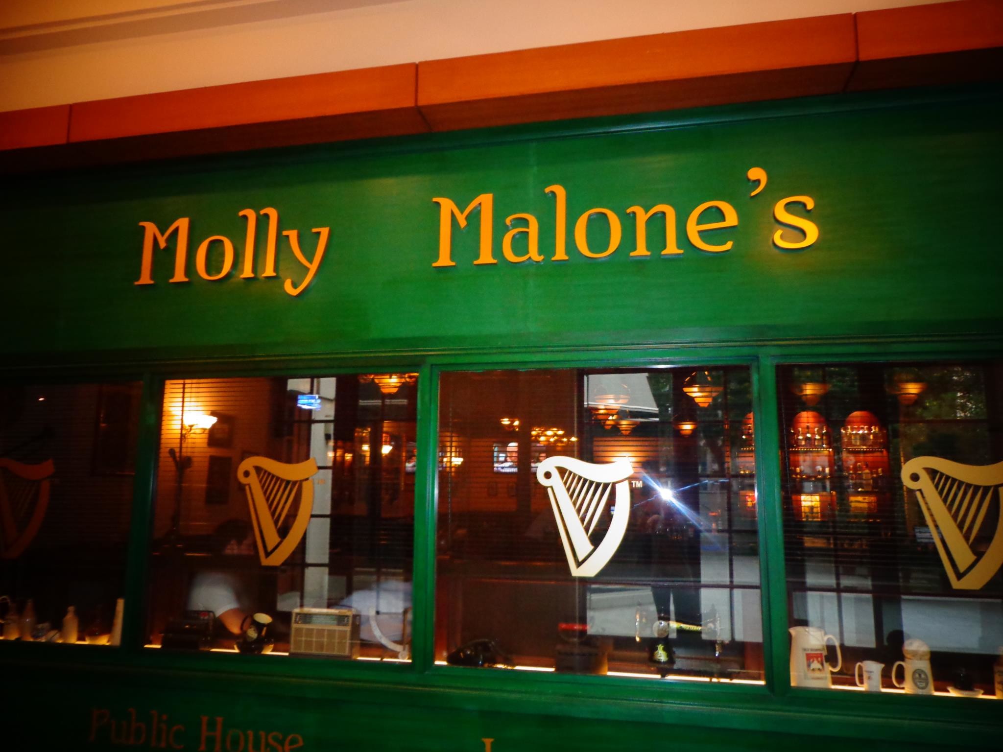 2048x1536 Molly Malone's Irish Pub Jakarta ...