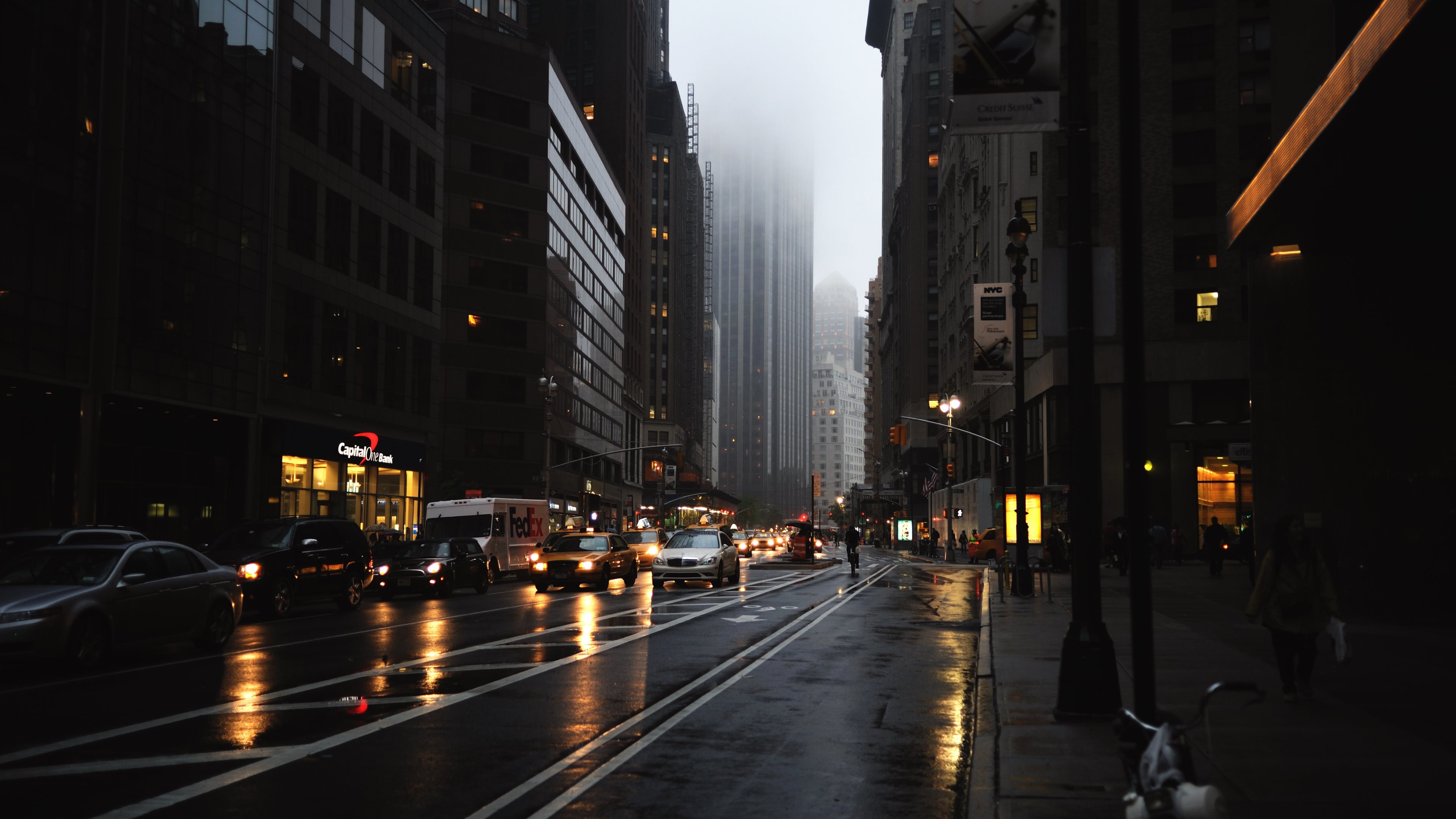 3840x2160 Rainy Day in New York City []