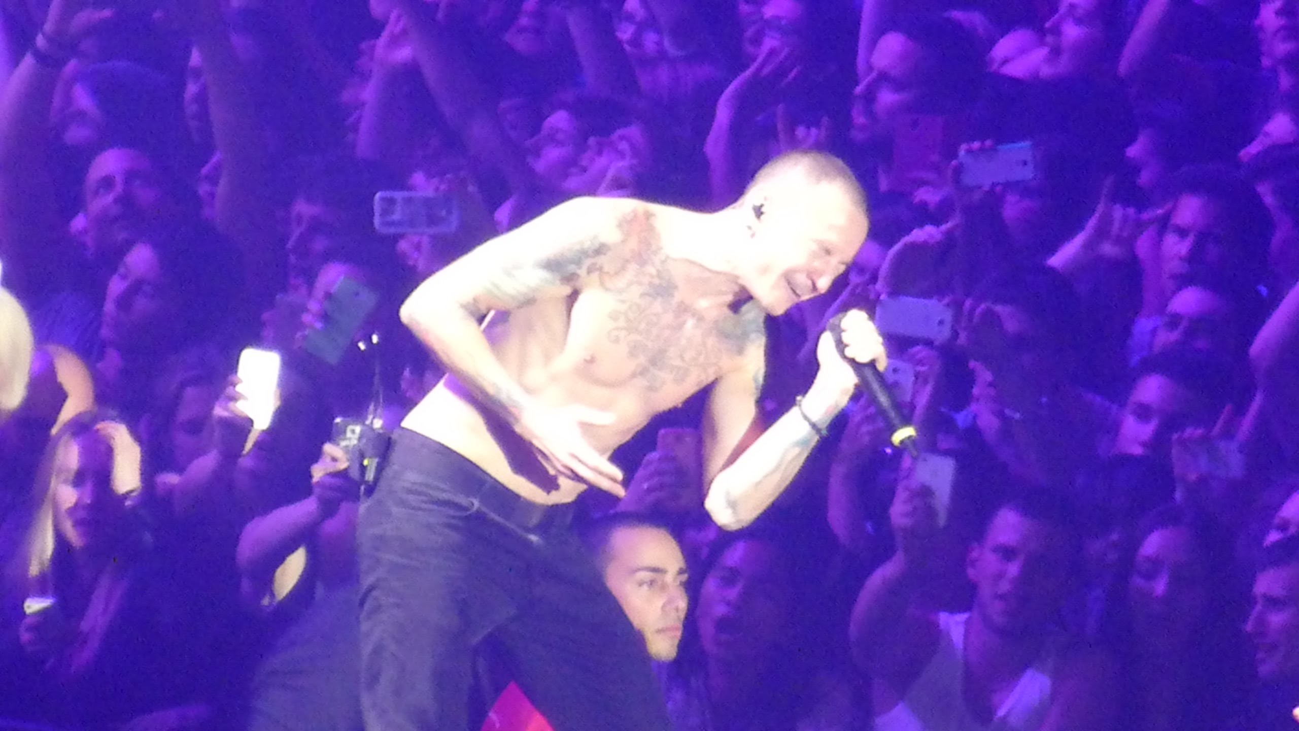 2560x1440 Linkin Park - In The End / Faint - live in Zurich @ Hallenstadion 3.11.14