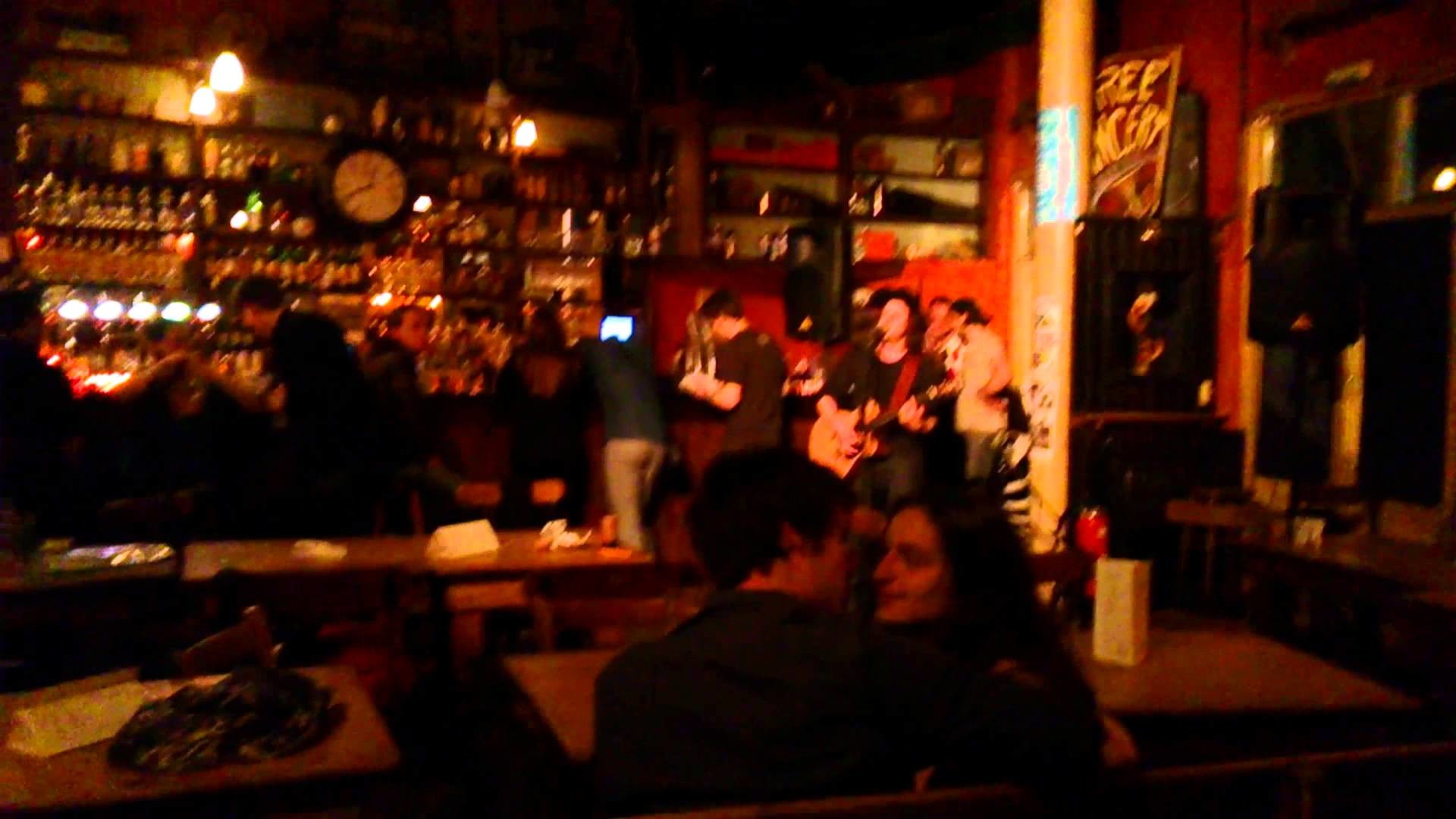 1920x1080 Luke Slater playing Coolin Irish Pub, Paris