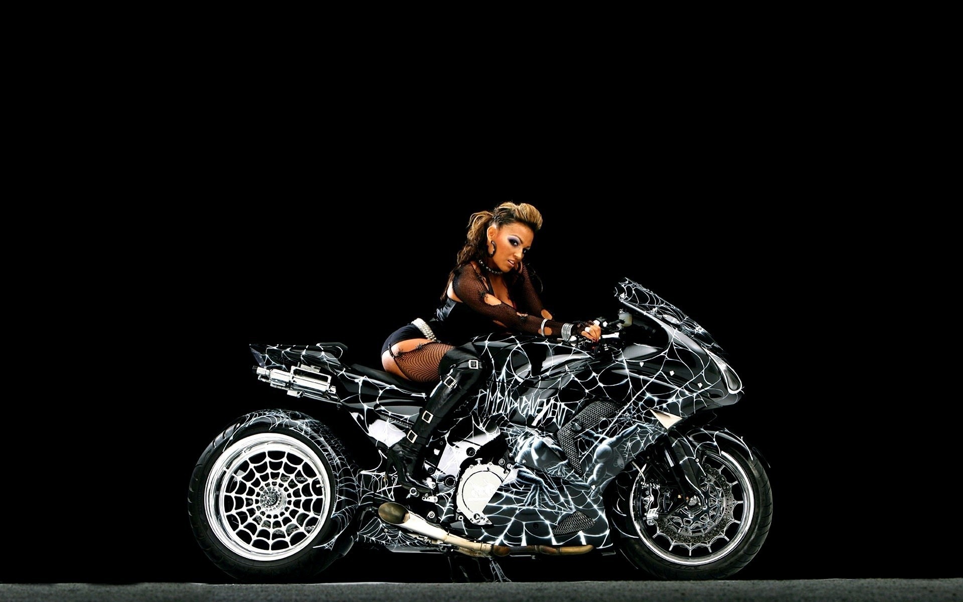 1920x1200 Motorcycle-Girl-Wallpaper-PIC-WPXH340918