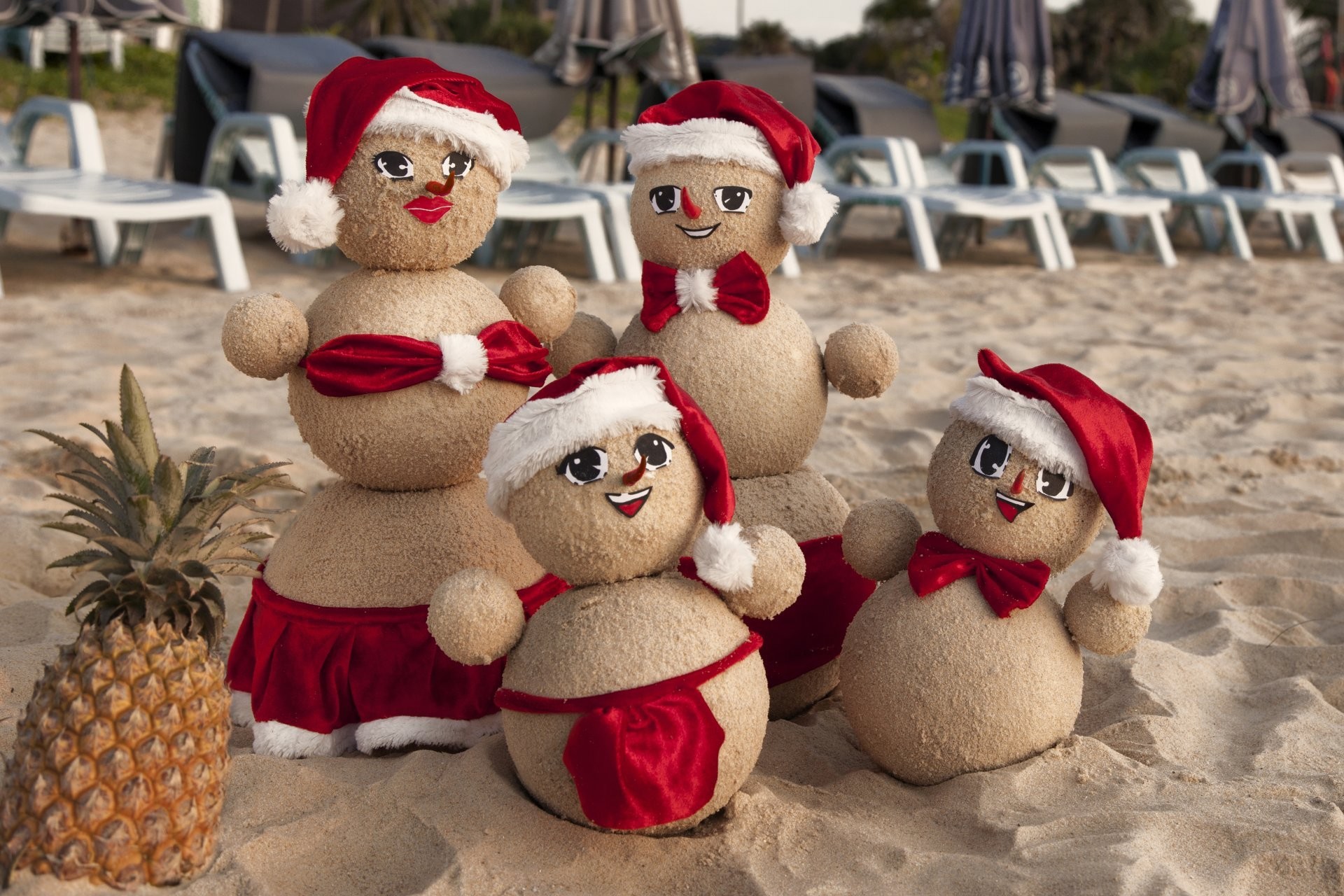1920x1280 happy new year christmas snowman beach sand c new year christmas beach sand  snowmen