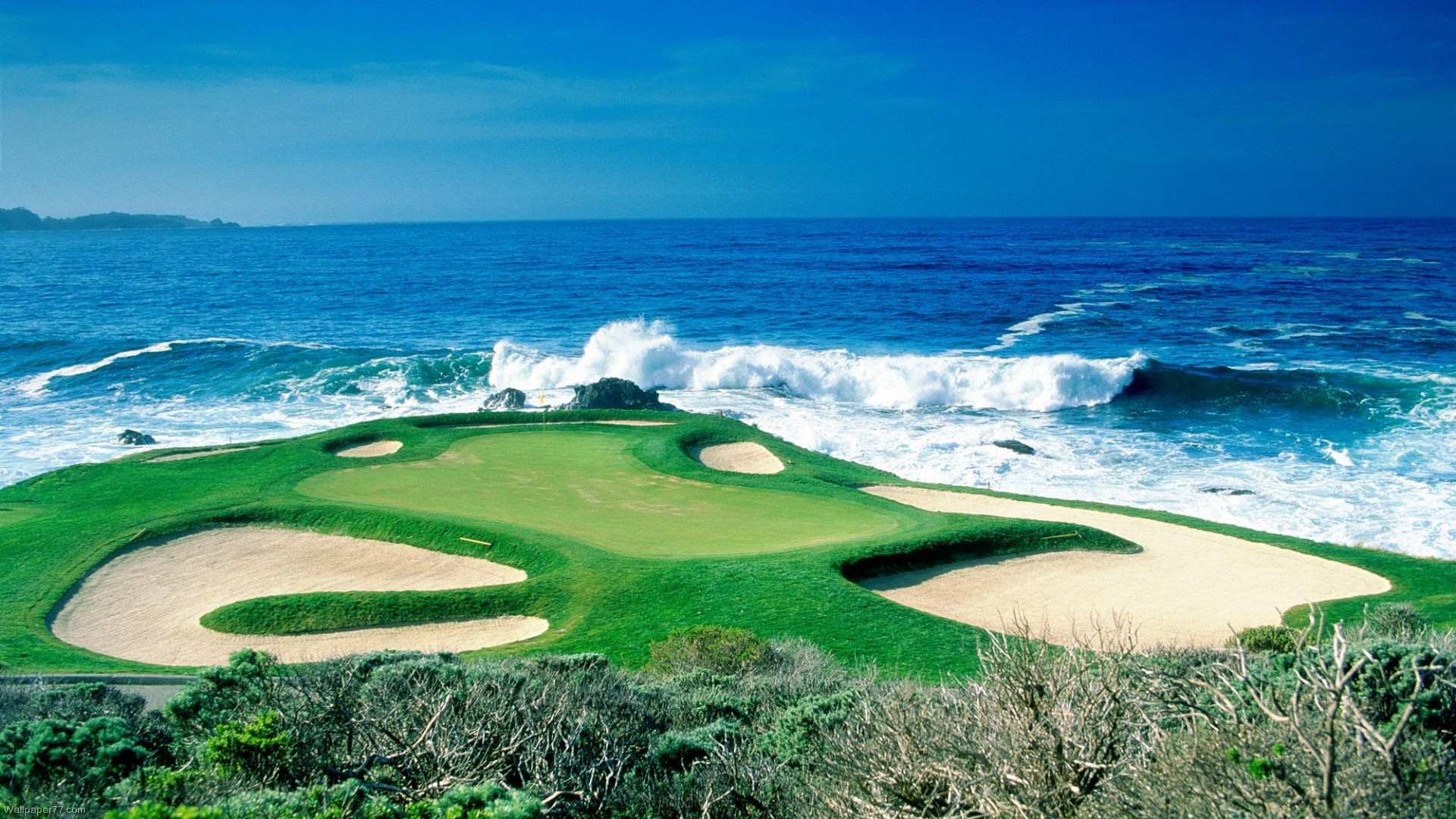 1920x1080 Pebble Beach Golf Course - This hole is one to remember.