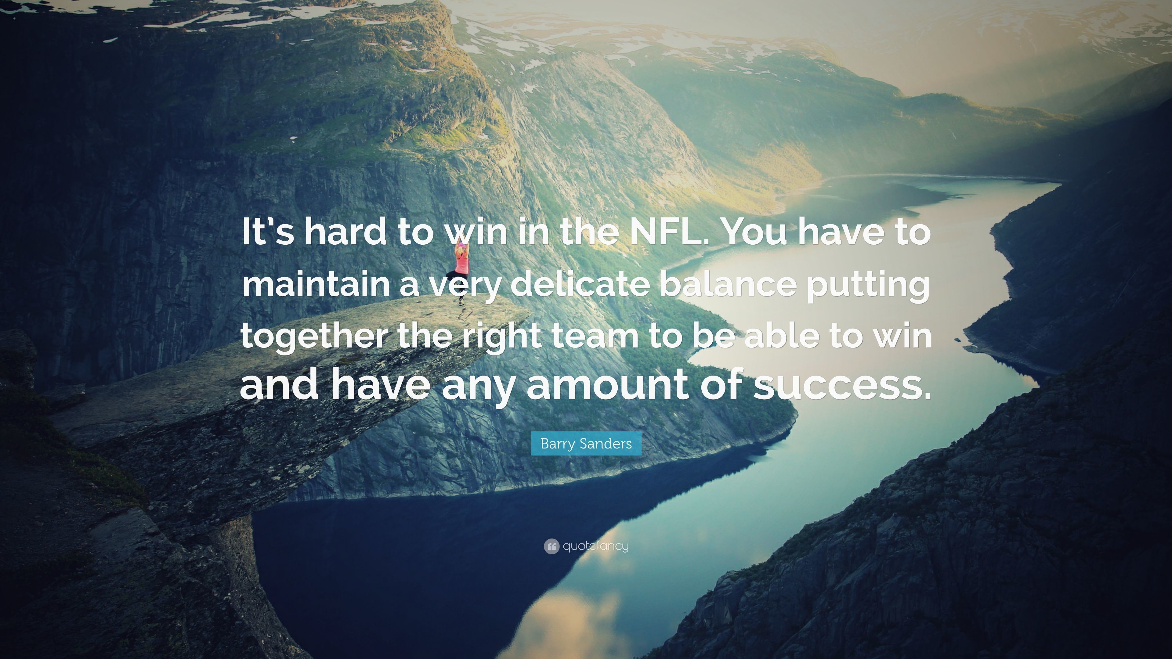3840x2160 Barry Sanders Quote: “It's hard to win in the NFL. You have to