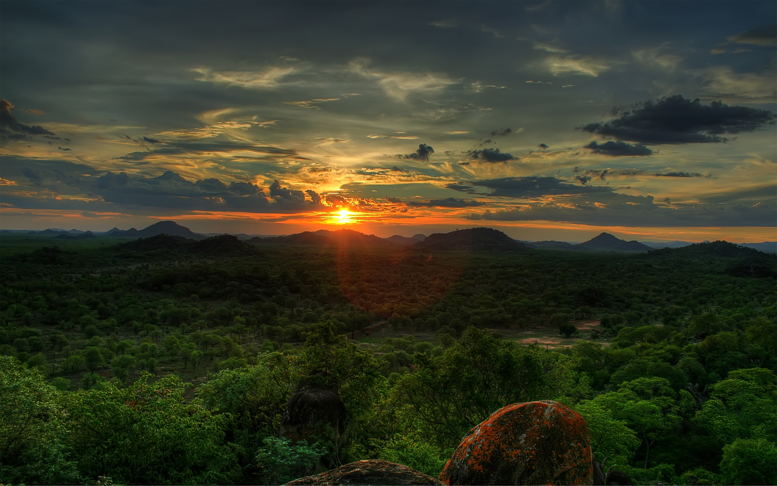 2560x1600 Earth - Sunset Beautiful Green Mountain Zimbabwe Africa Valley Wallpaper