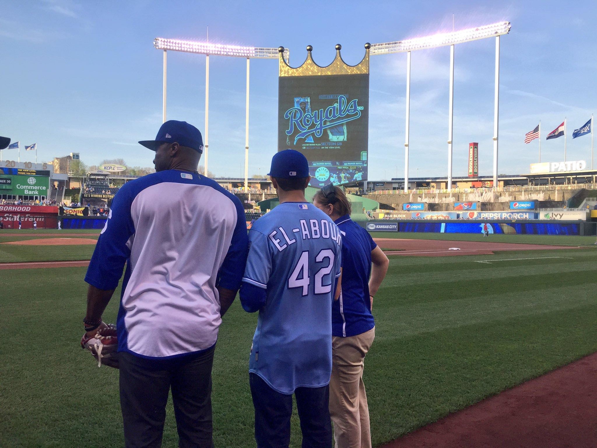 2048x1536 Kansas City Royals signed the first pro baseball player with autism