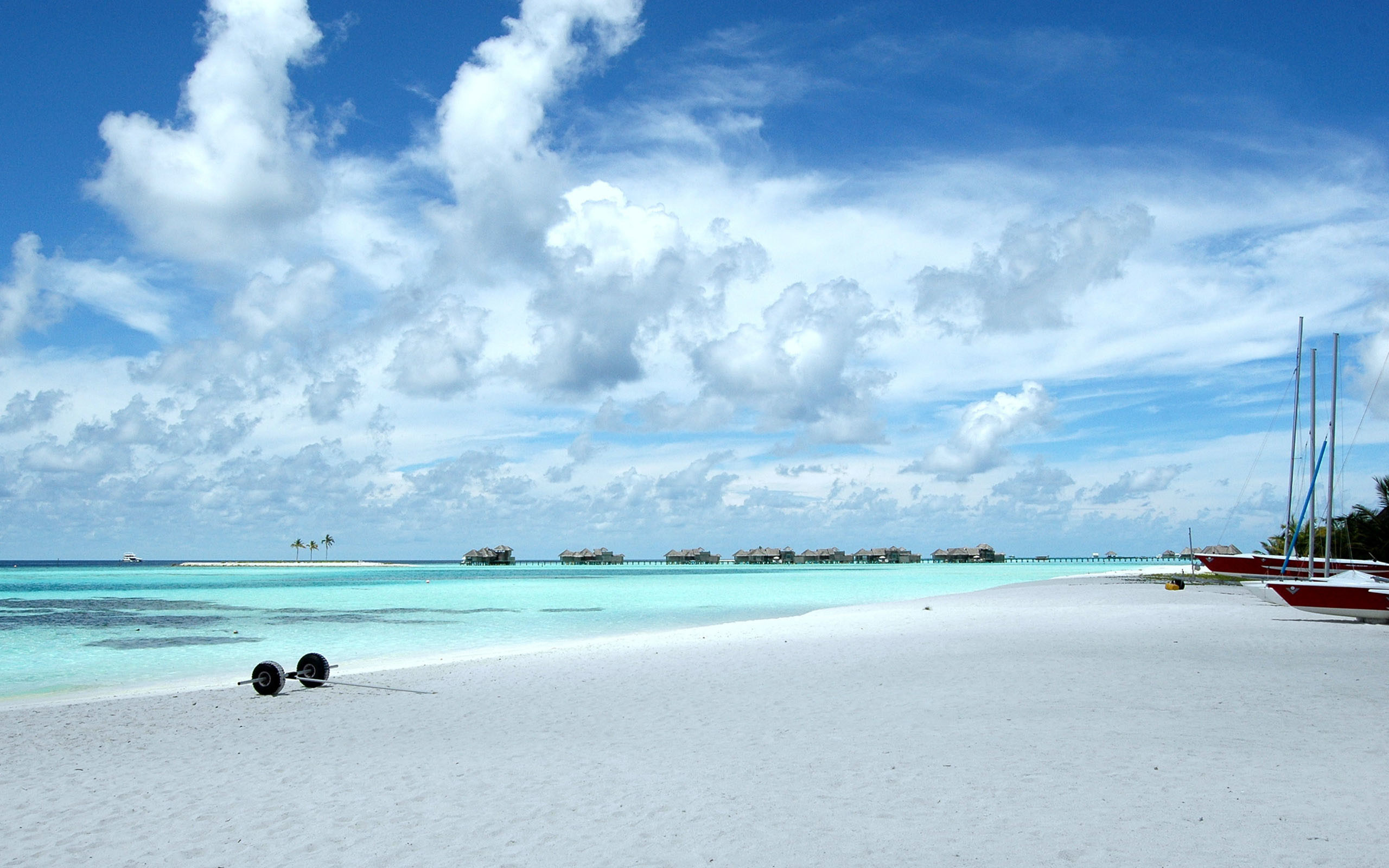 2560x1600 Apple Wallpapers - Travel To Maldives HD Apple Vacation On Mac Background