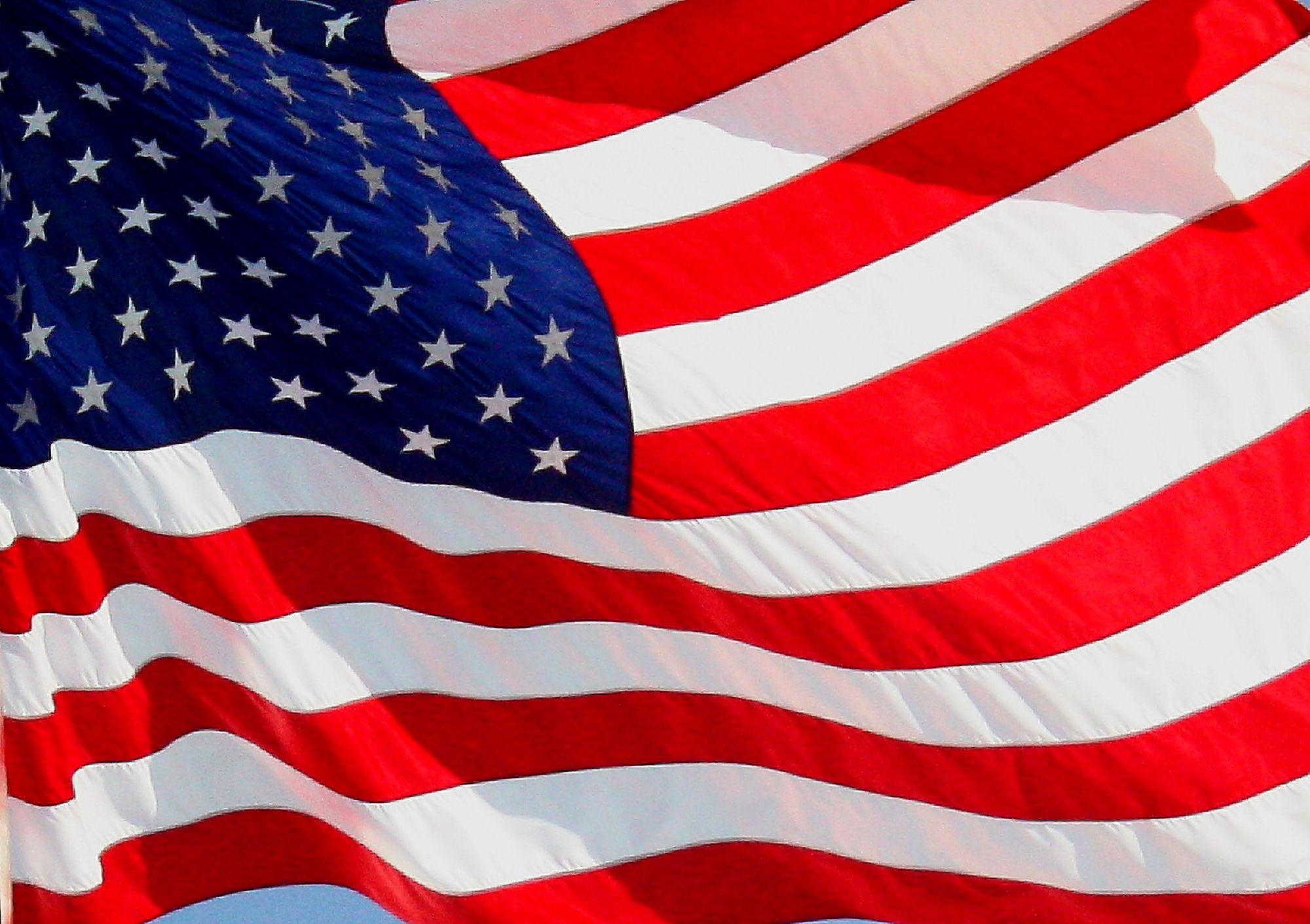 2000x1411 US Flag Screensaver Waving American Flag and Free 3D Wallpaper