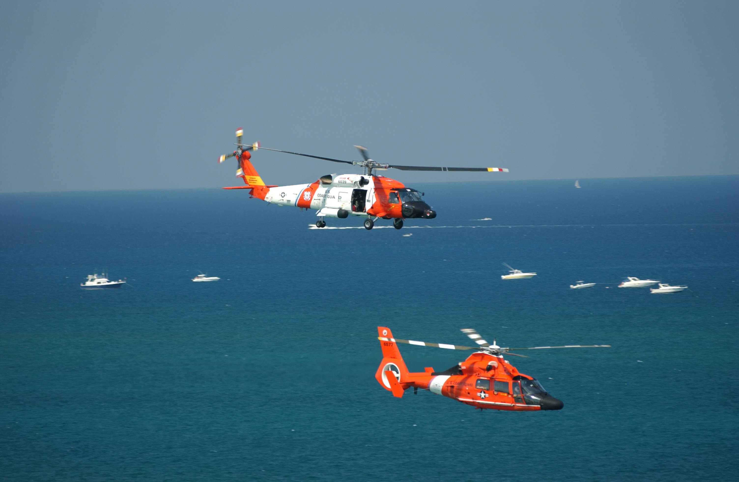 3008x1960 Search Continues For 3 Missing Coast Guardsmen After Helicopter Crash