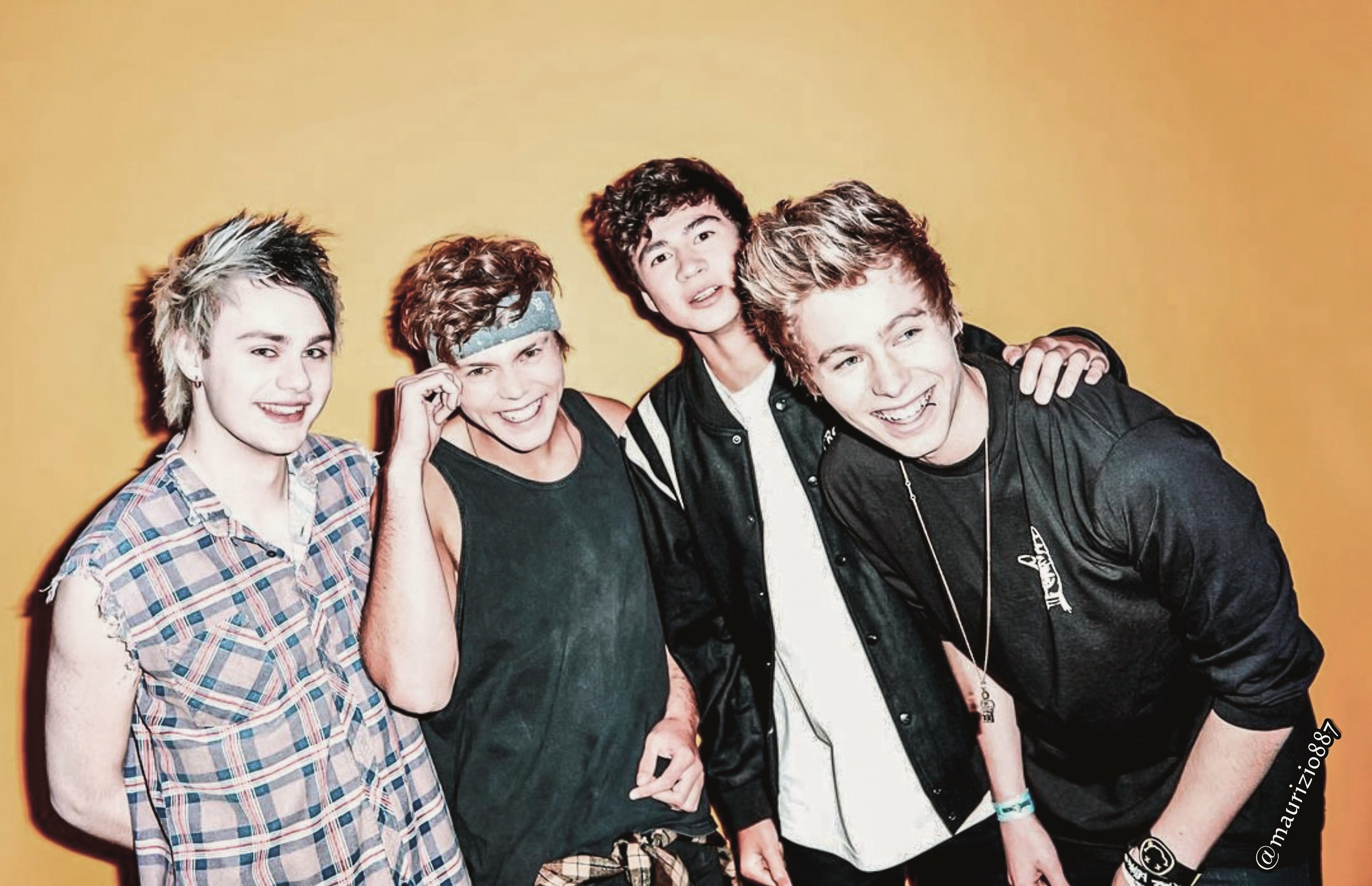 3000x1938 5 Seconds Of Summer wallpapers for iphone