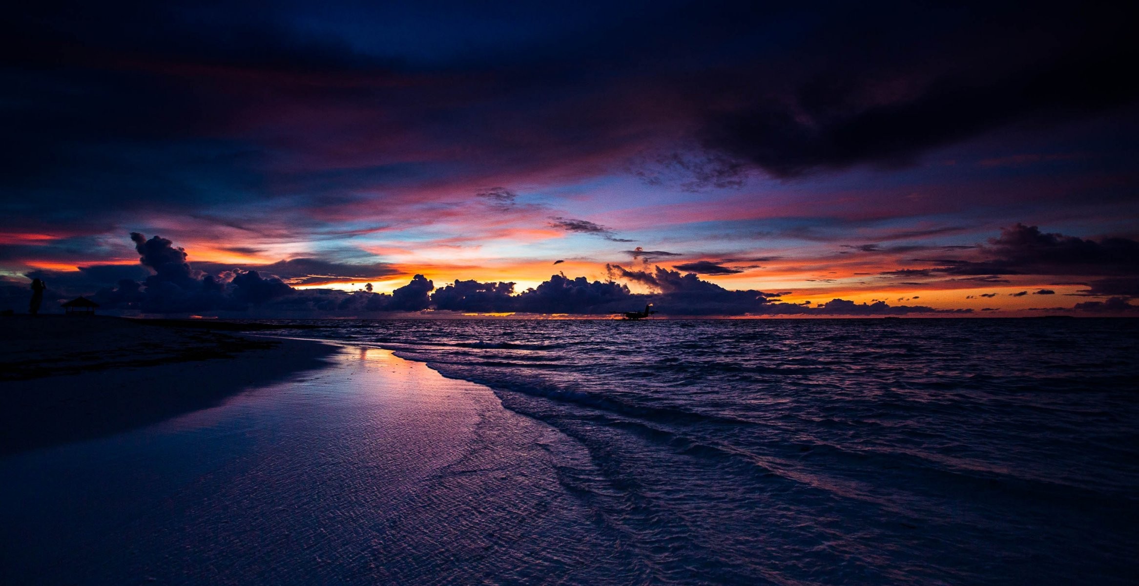 2333x1200 sunset sea beach the maldives nature