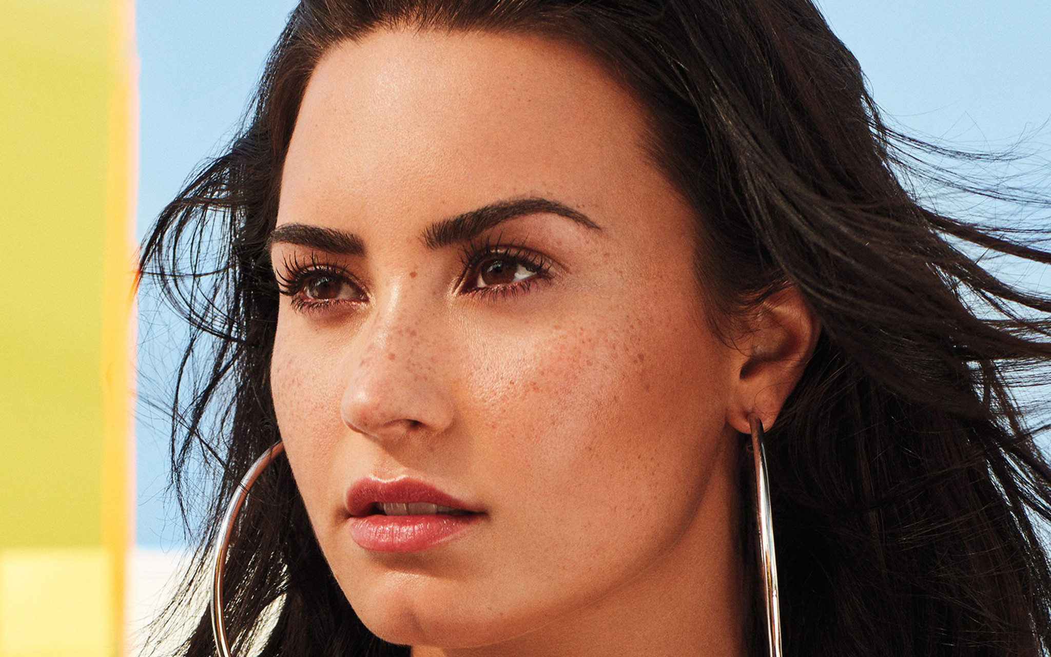 2048x1280 Demi Lovato for Instyle 2018