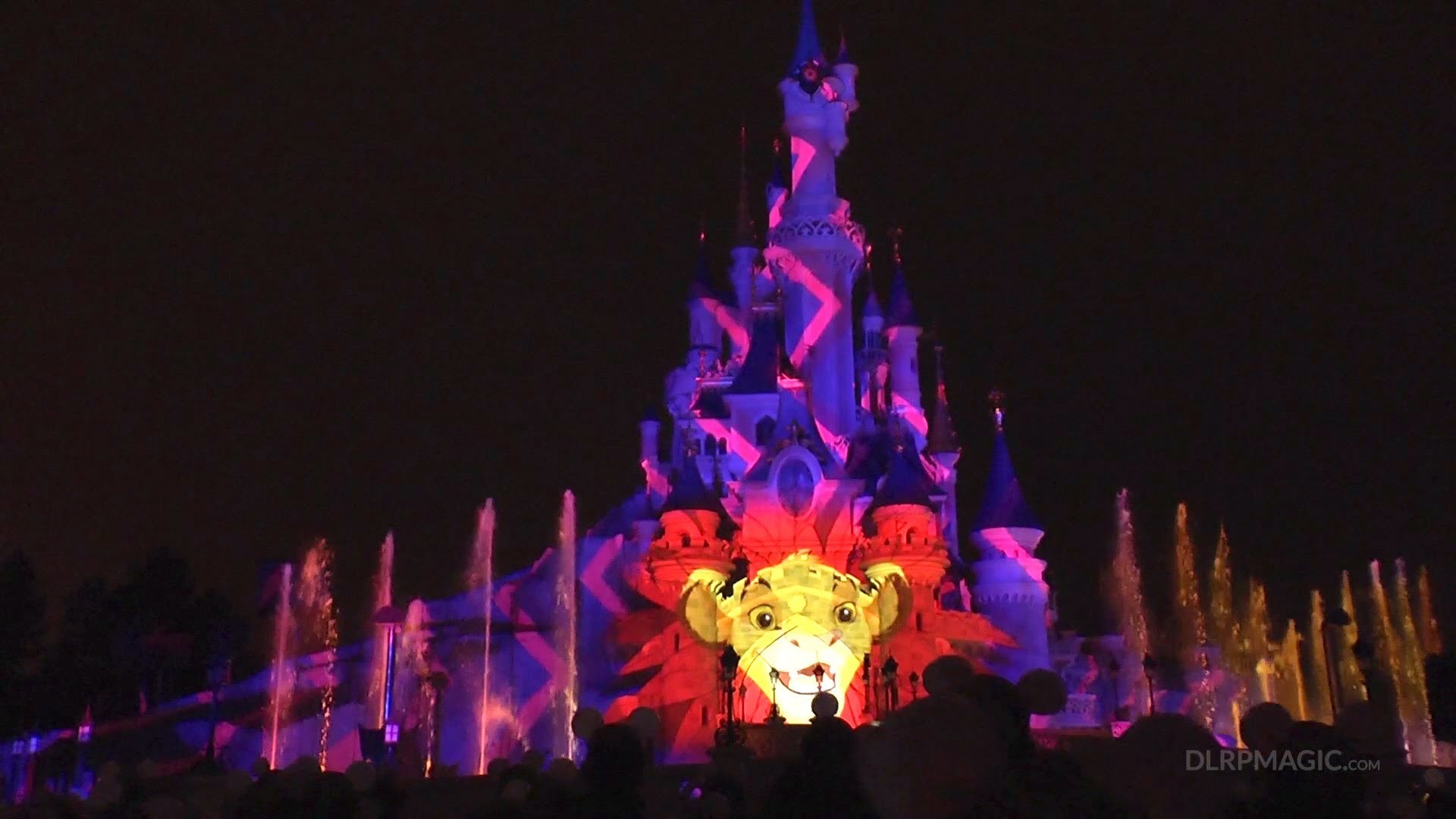 1920x1080 The Lion King "I Just Can't Wait" "Hakuna Matata" scene - Disneyland Paris  - YouTube