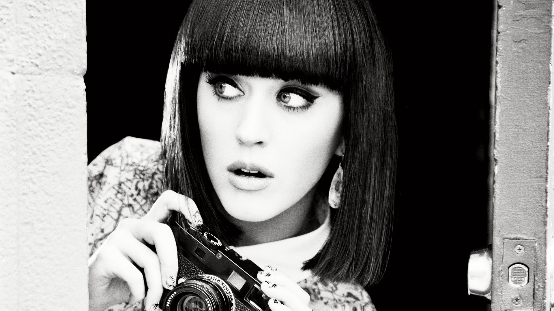 1920x1080 Preview wallpaper katy perry, eyes, emotion, black and white 