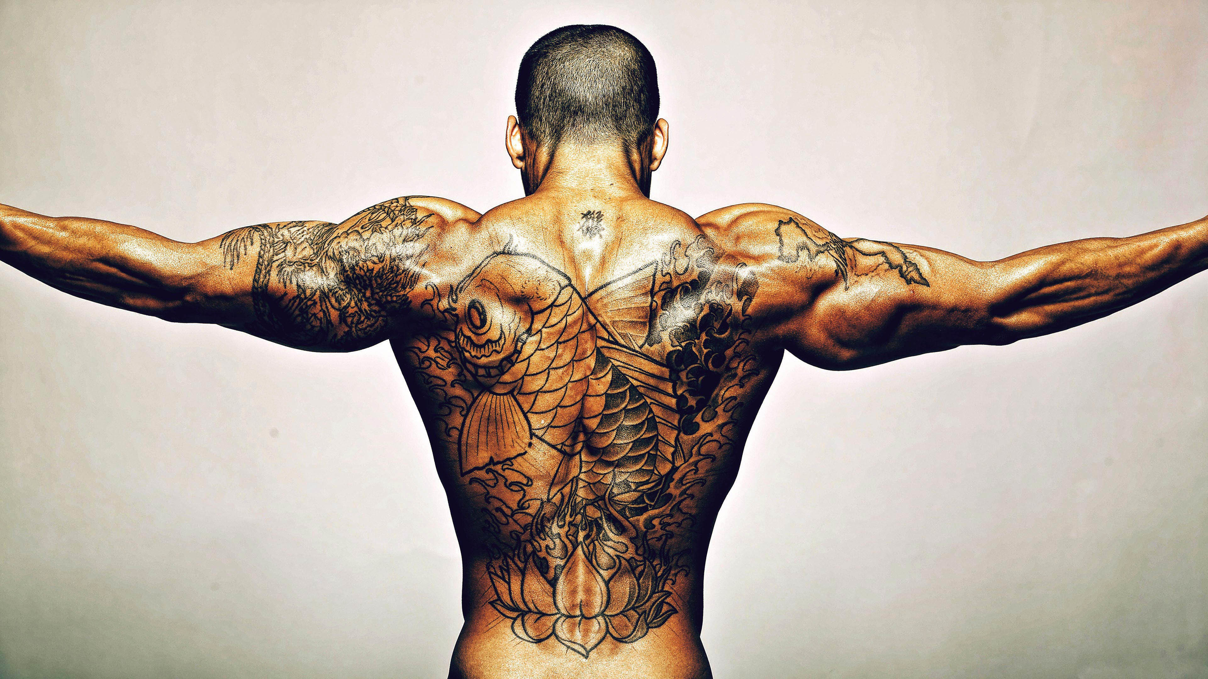 3840x2160 Tattoos, Man, Bodybuilder, 4K