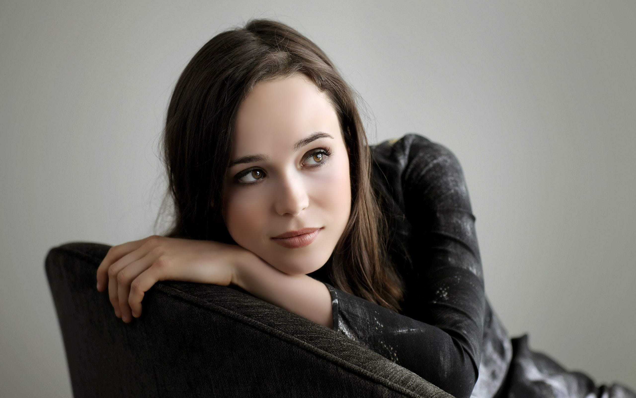2560x1600 Ellen Page Wallpapers Ellen Page Wallpapers hd