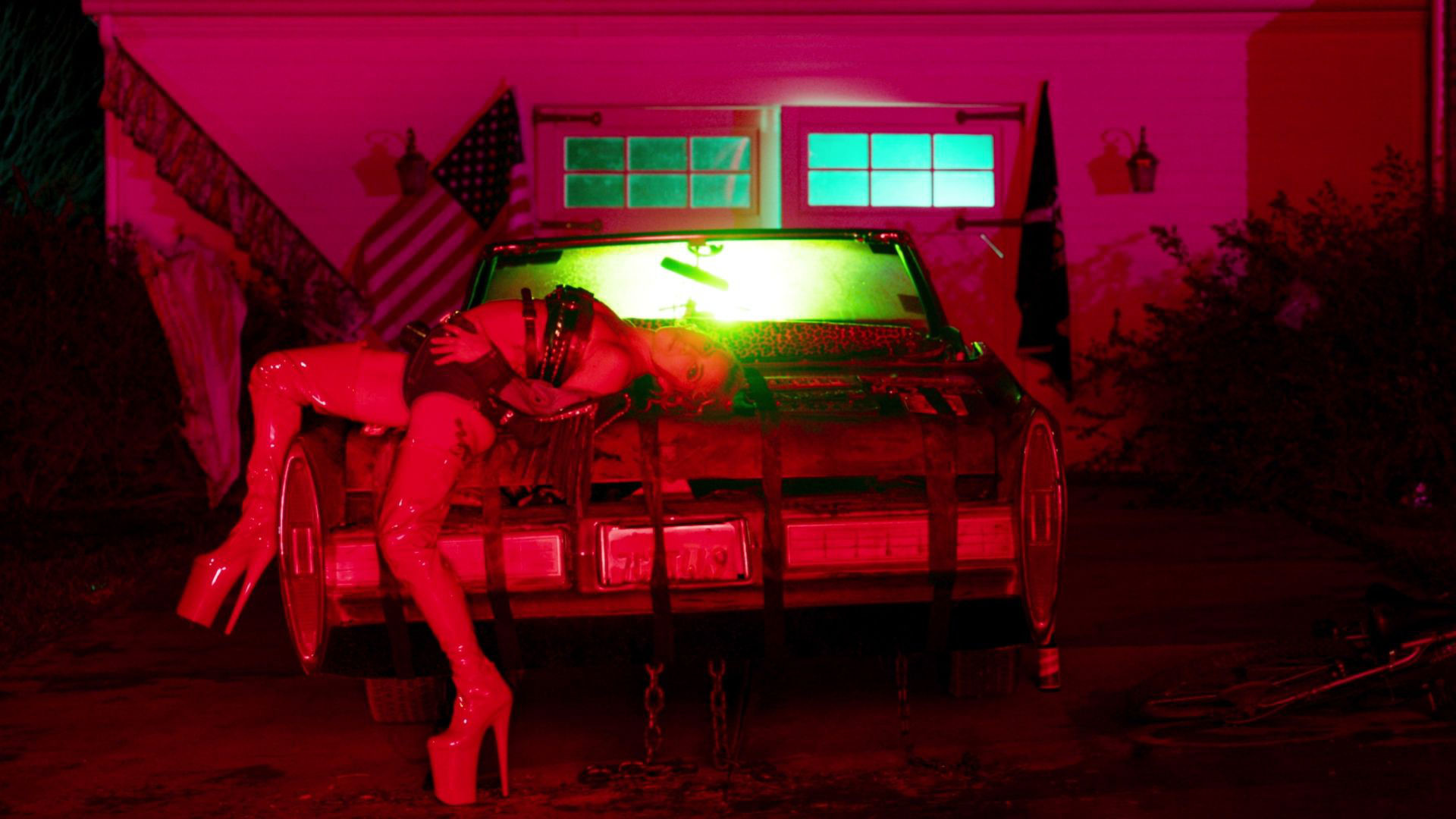 1920x1080 Lady Gaga - John Wayne - Music video 001.jpg