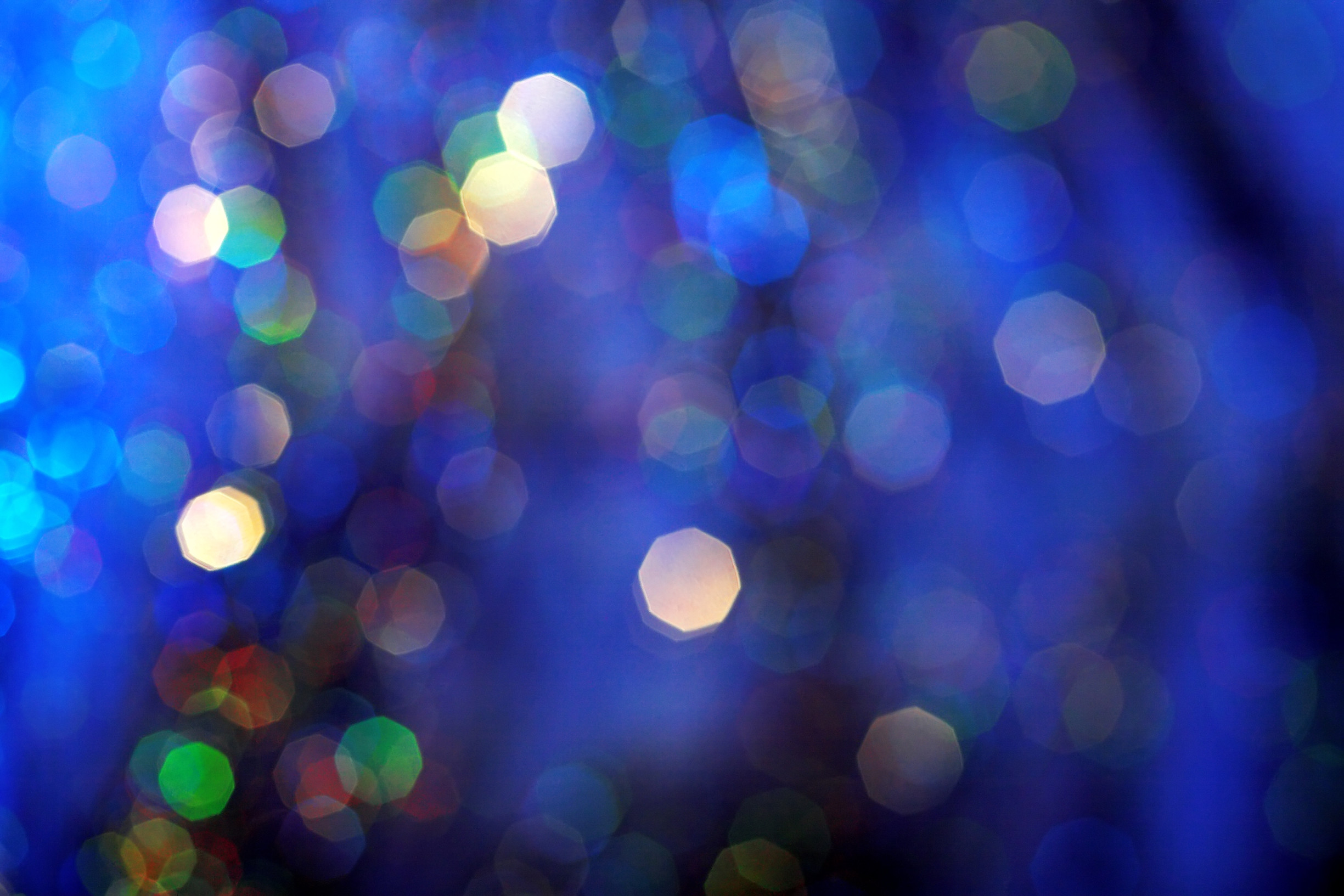 2449x1633 Blue Christmas light background