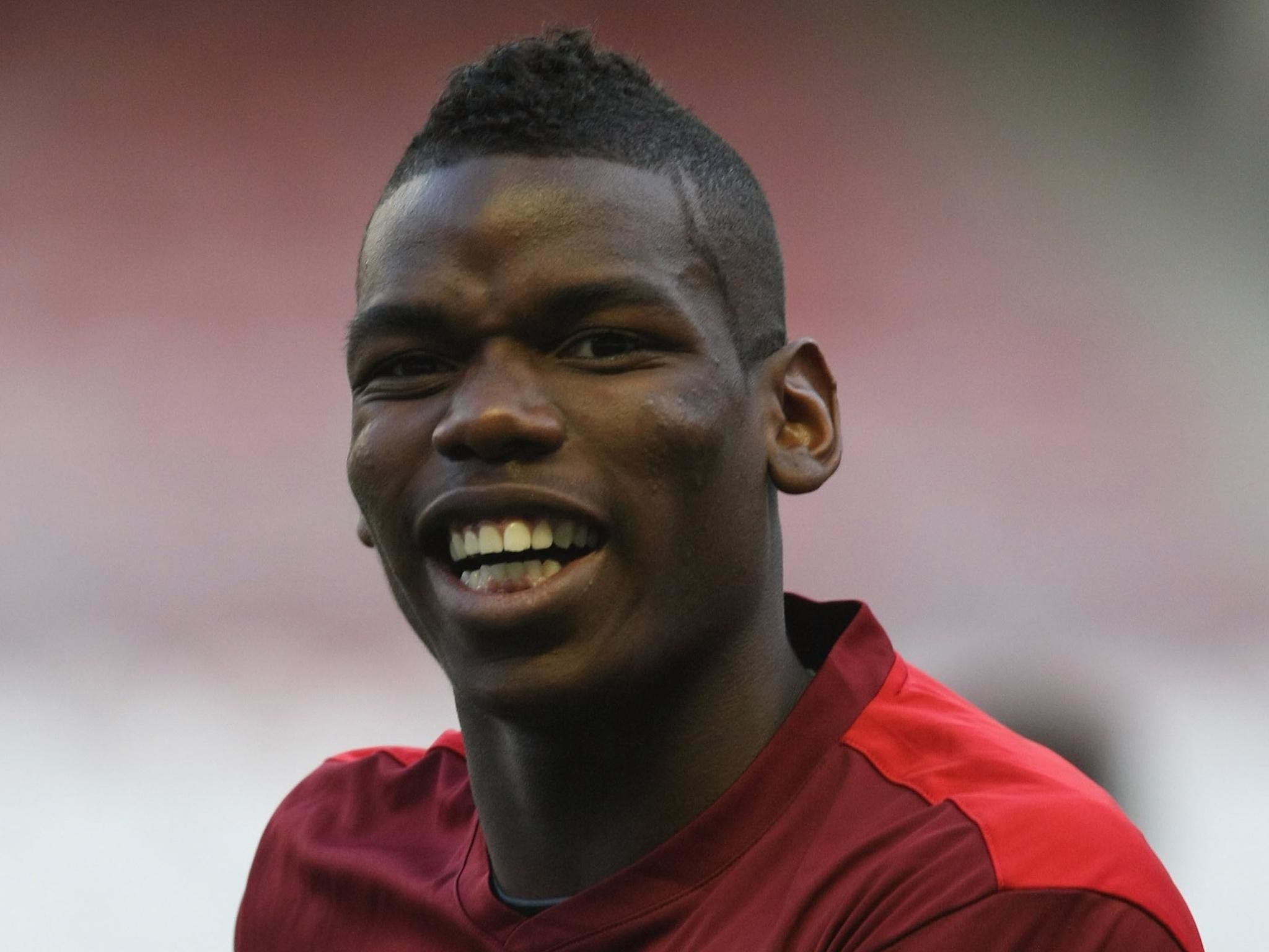 2048x1536 Paul Pogba: Former Manchester United midfielder 'cried' because of Sir Alex  Ferguson, says his mother | The Independent