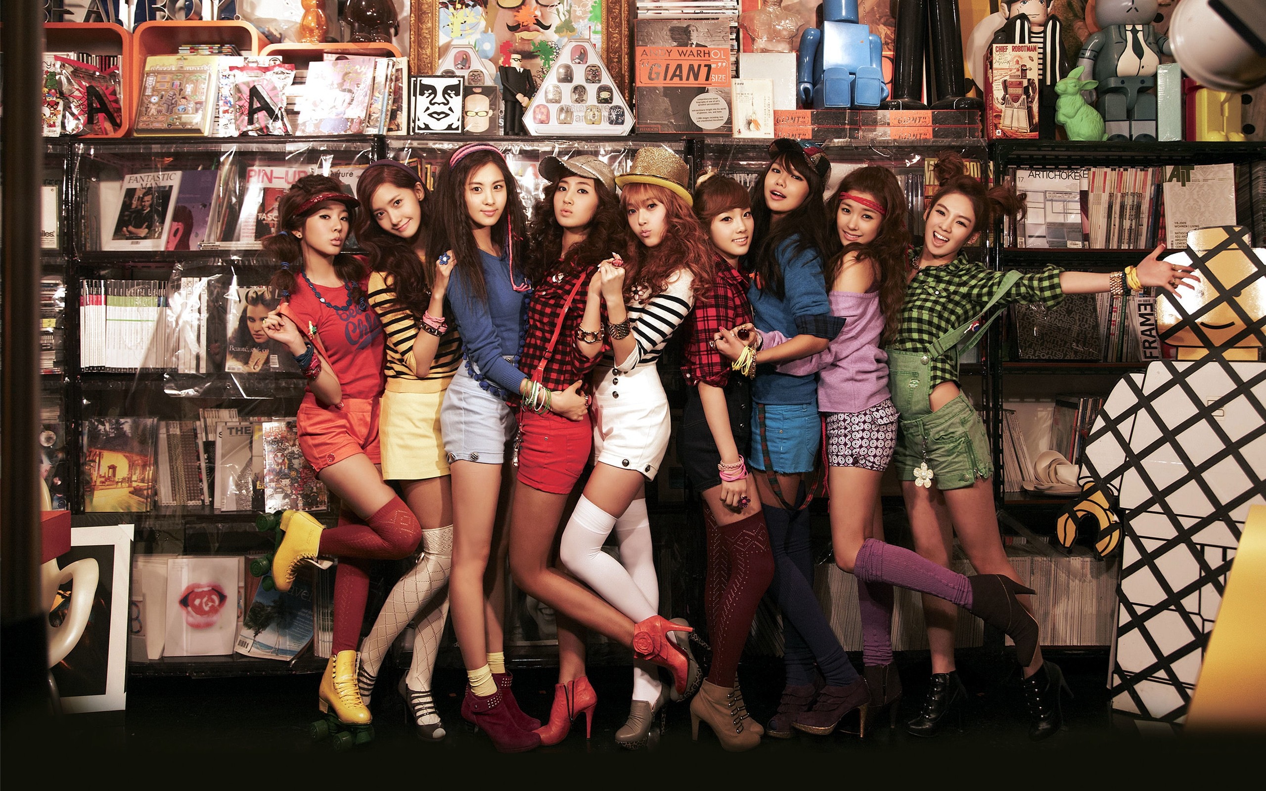 2560x1600 YoonA reveals Girls' Generation are working on 10th anniversary album