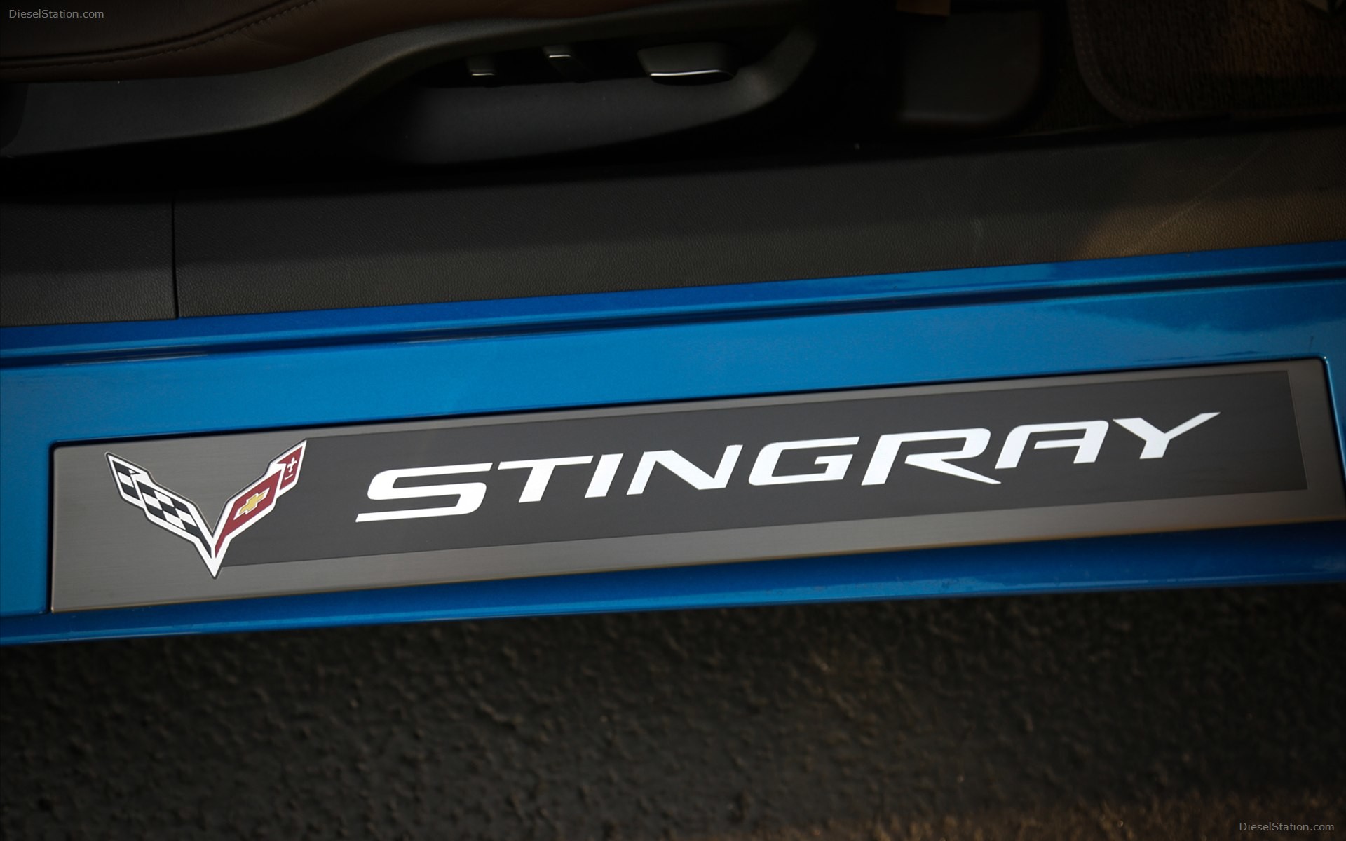 1920x1200 Chevrolet Corvette Stingray Premiere Edition 2014