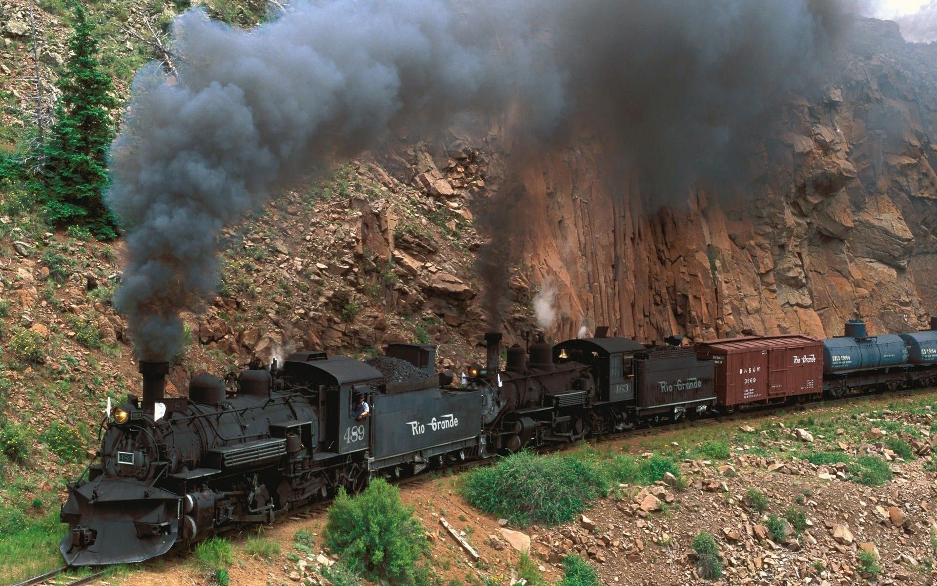 1920x1200 train, Steam Locomotive, Cliff, Freight Train Wallpapers HD / Desktop and  Mobile Backgrounds