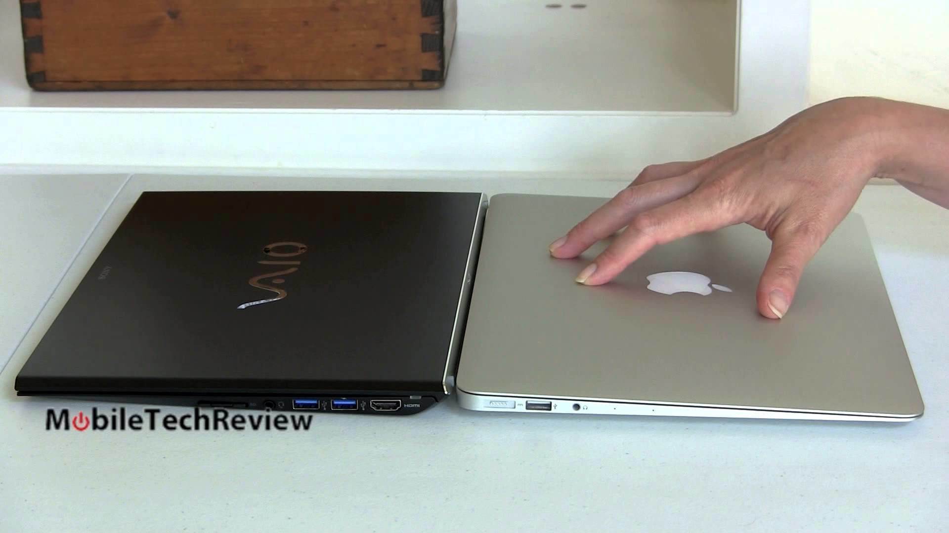 1920x1080 Mid-2013 Apple MacBook Air 13" vs. Sony VAIO Pro 13 Haswell Ultrabook  Comparison Smackdown - YouTube