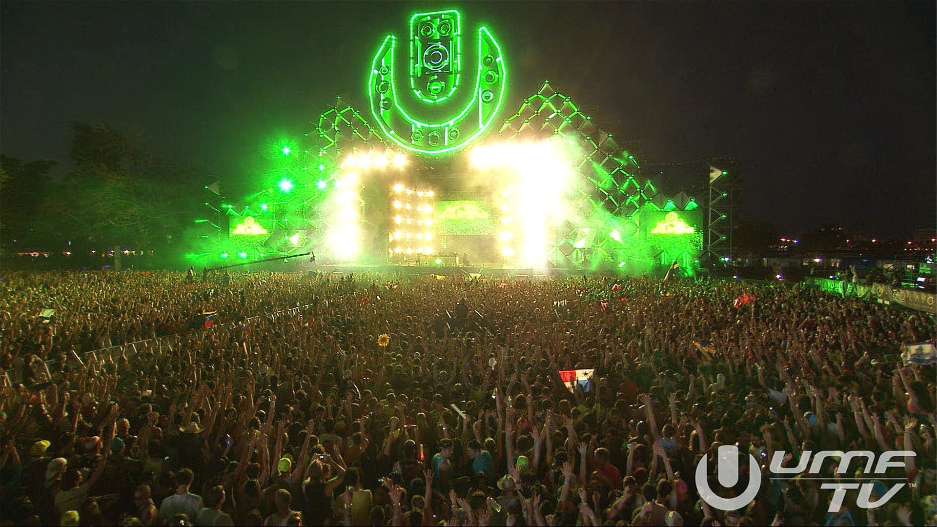 1920x1080 Hardwell live at Ultra Music Festival 2013 - FULL HD Broadcast by UMF.TV -  YouTube