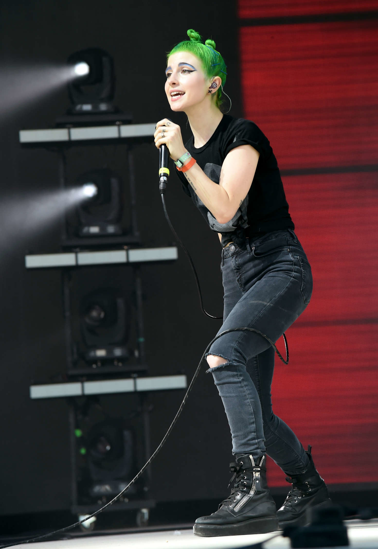 1470x2134 Hayley Williams - 2016 Bonnaroo Arts and Music Festival in Manchester