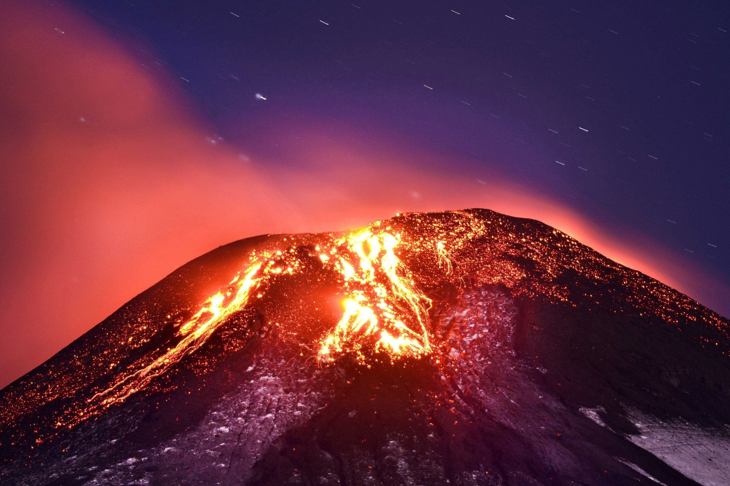 2500x1666 volcano, mountain, lava, nature, landscape, mountains, fire, stars Wallpaper  HD