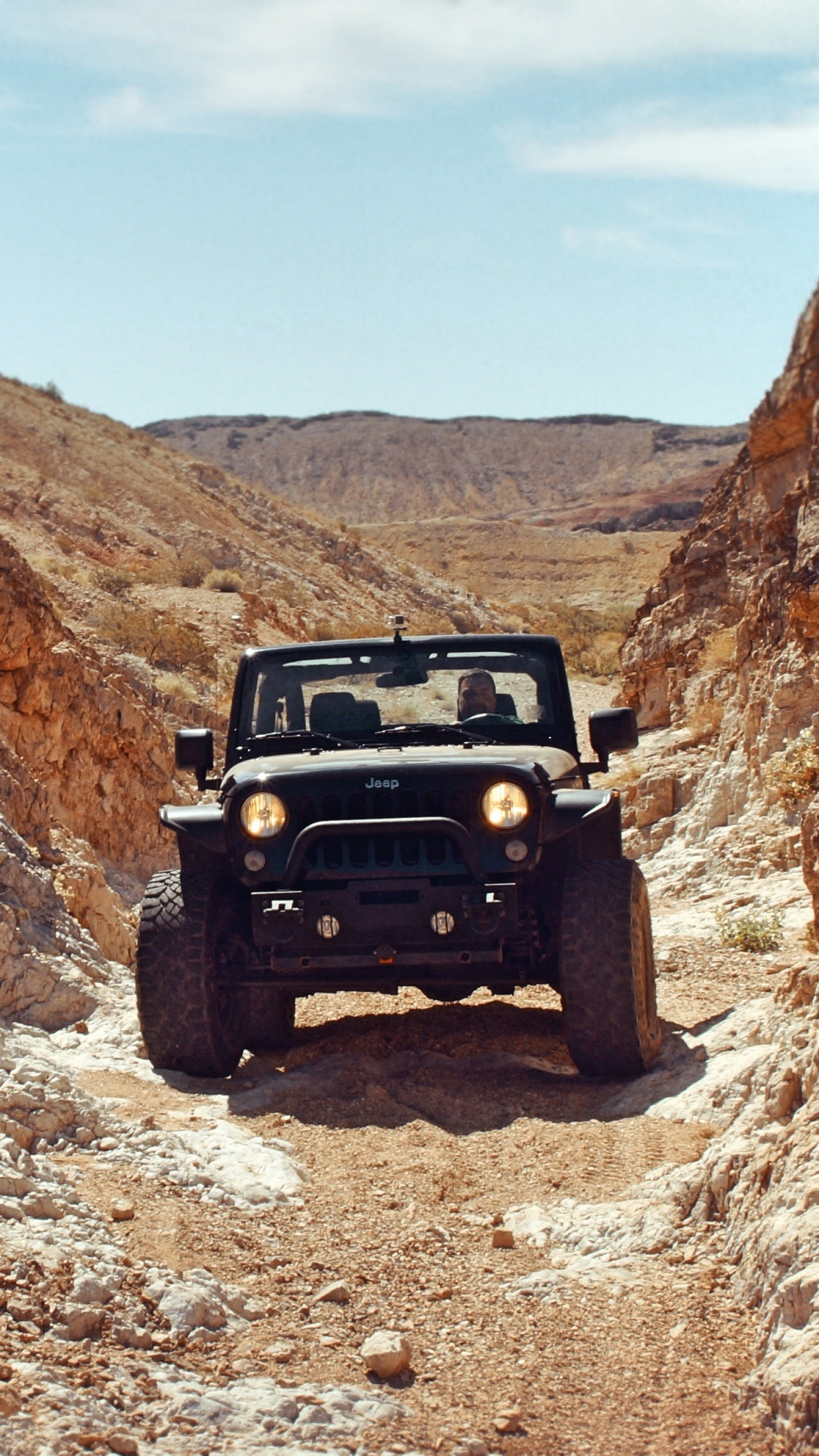 1440x2560 Preview wallpaper jeep, suv, rocks, desert 