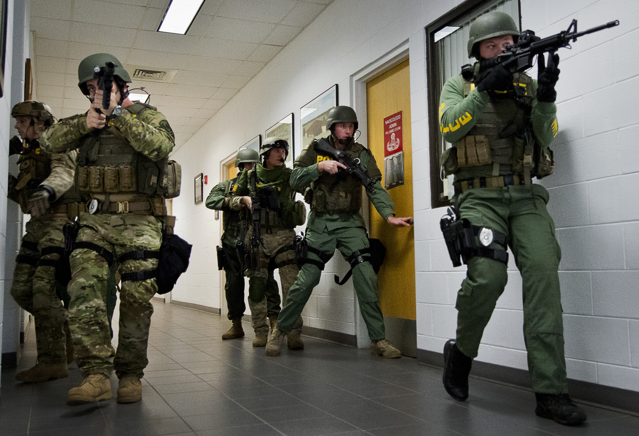 2100x1436 File:Active shooter exercise at Navy EOD school 131203-F-oc707-000