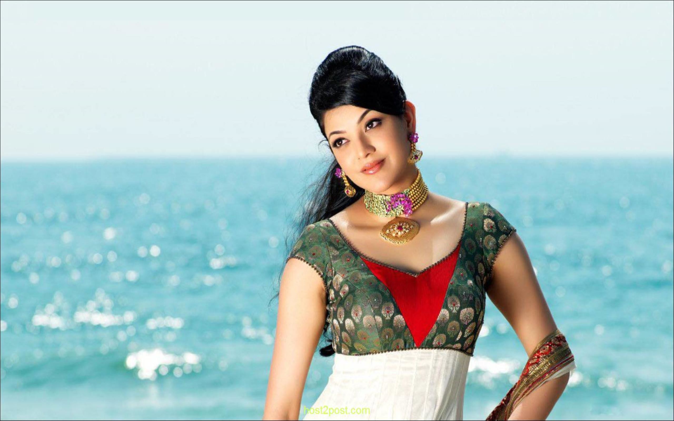 2560x1600 Kajal agarwal awesome bollywood actress wide hd wallpapers