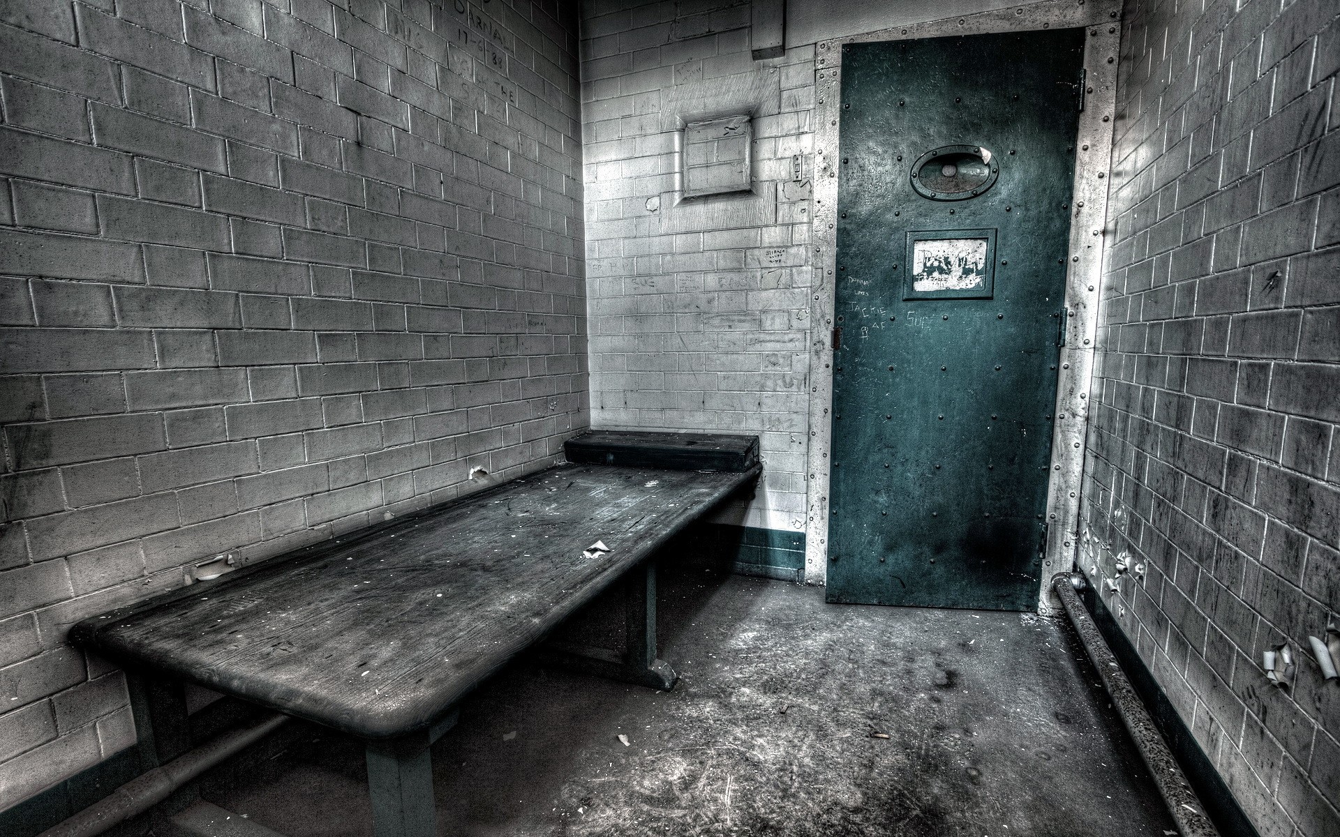 1920x1200 Desktop background cell jail prison