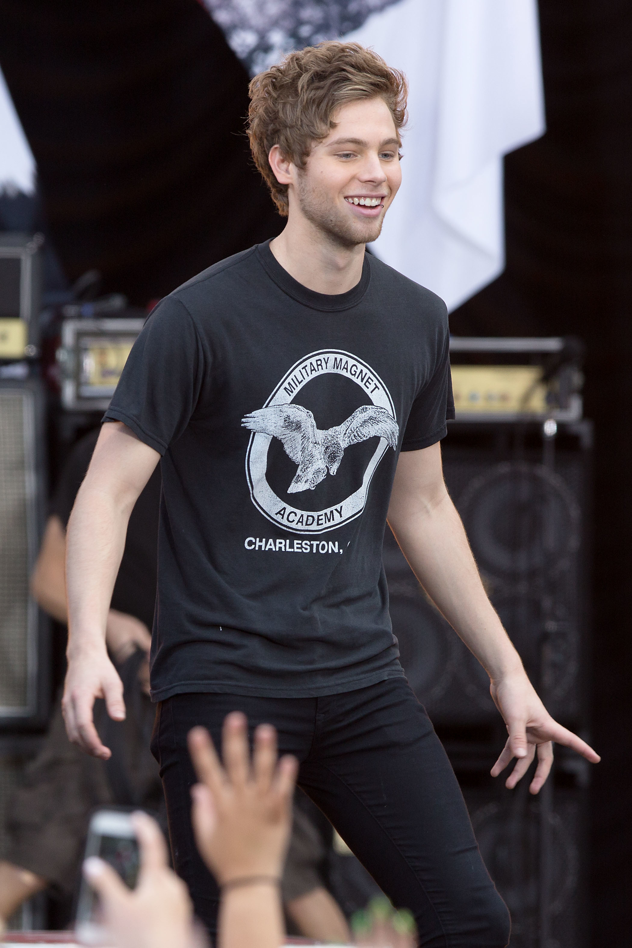 2100x3150 Luke Hemmings images GMA Summer Concert Series HD wallpaper and background  photos