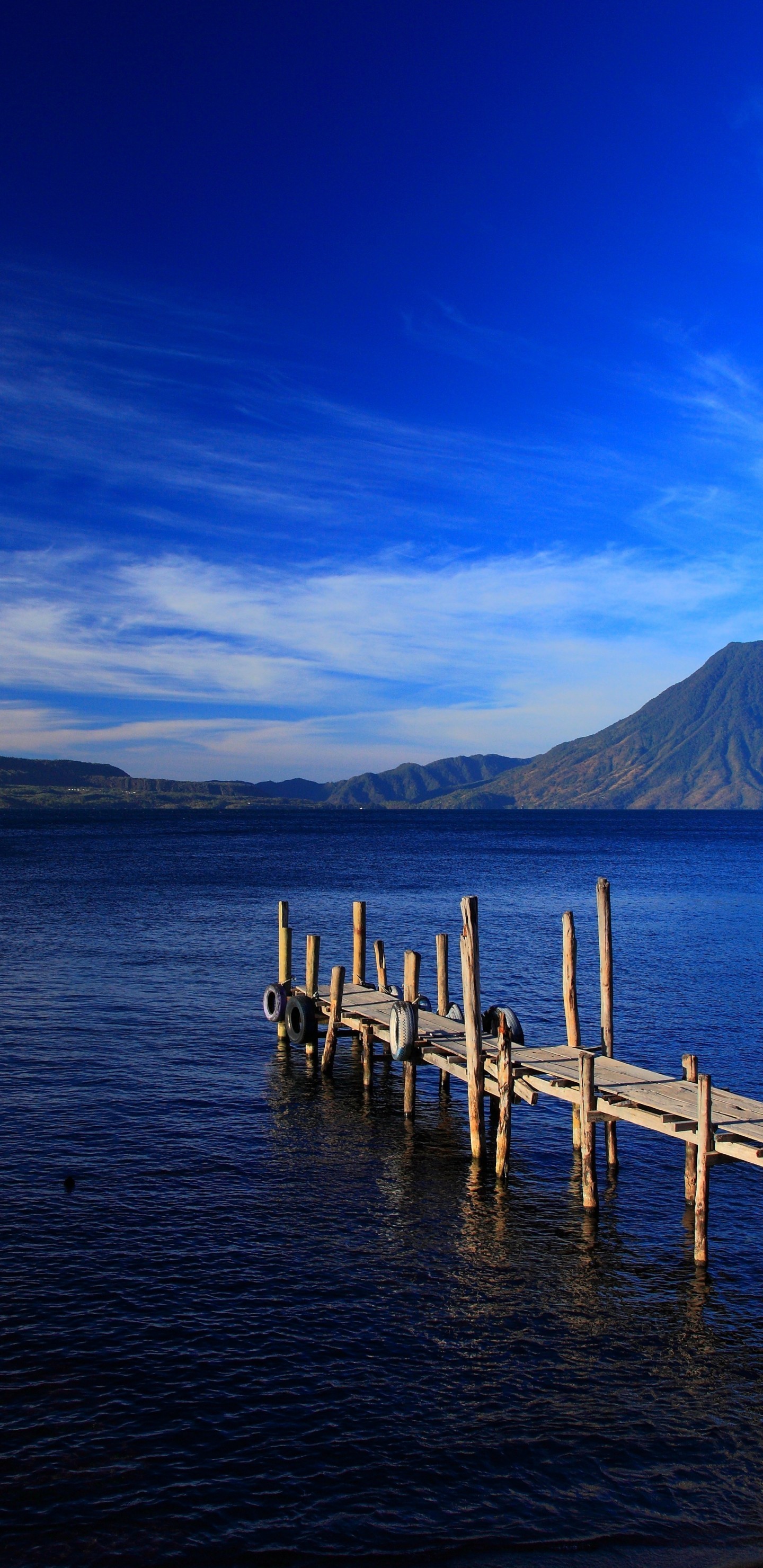 1440x2960 Guatemala Island, Ocean, Sky, Water