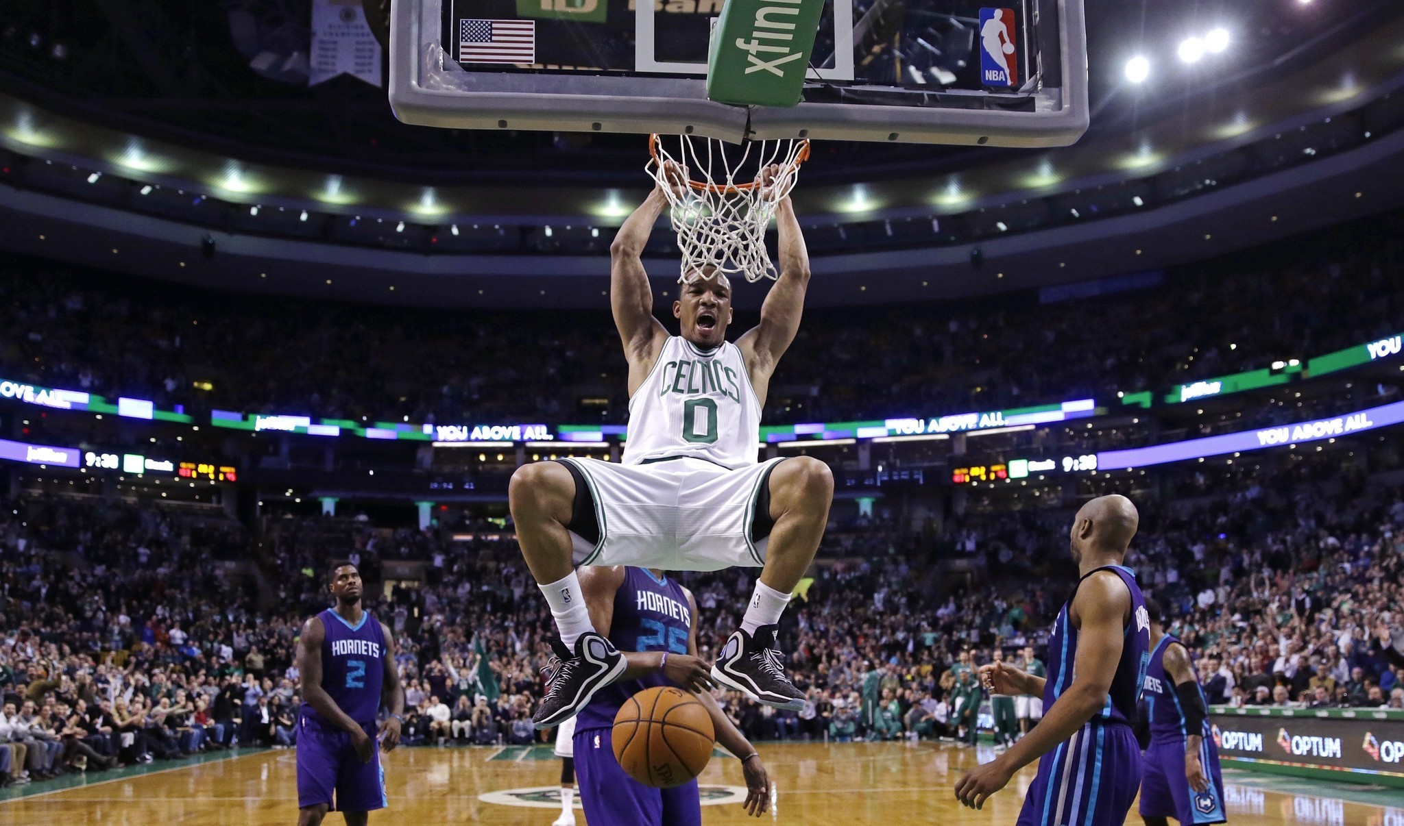 2048x1206 Celtics Rally From Big Deficit To Beat Hornets 106-98 - Hartford Courant