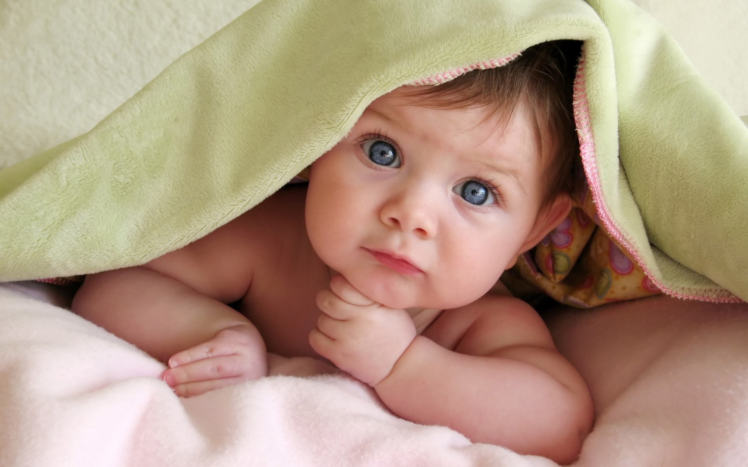 2560x1600 Wallpapers Backgrounds - Kids Wallpapers Cutest Baby Girl
