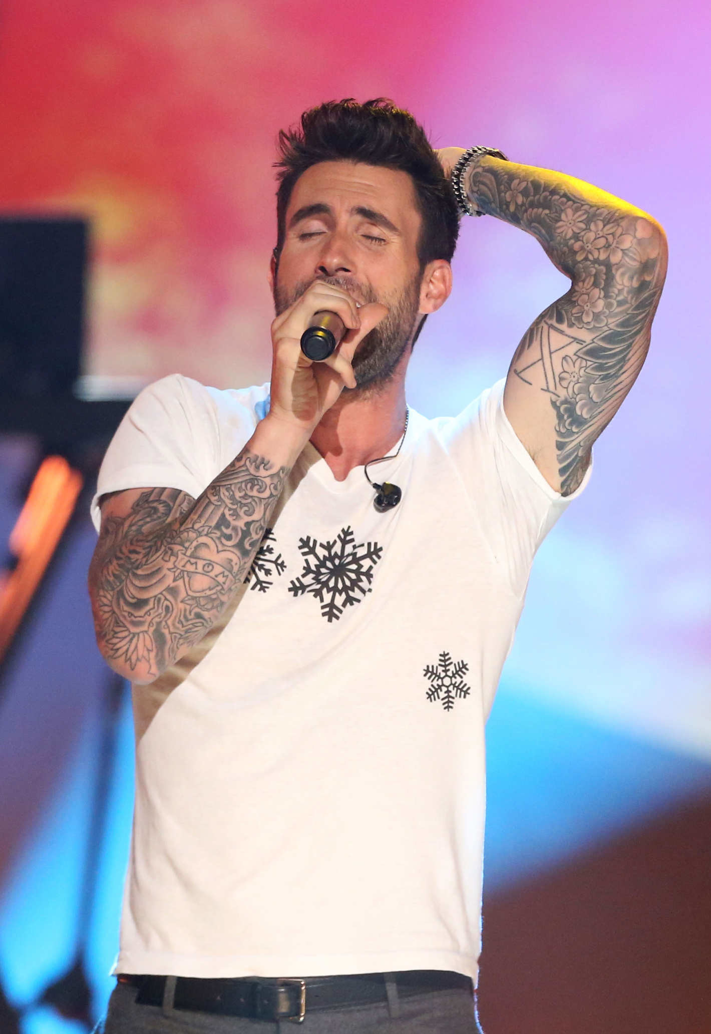 1420x2065 ... Adam Levine Wallpapers | Adam Levine Backgrounds and Images (43 .