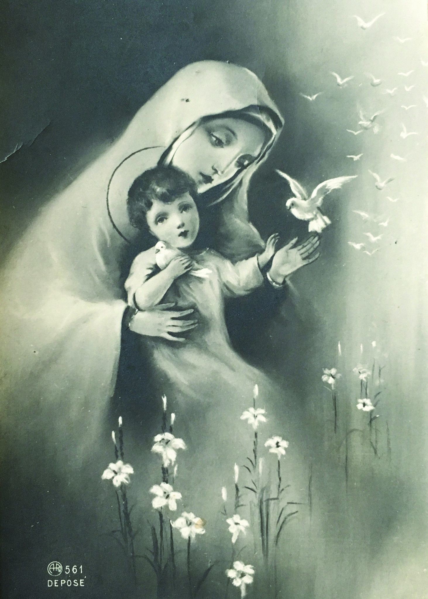 1463x2048 Blessed Mother with the Child Jesus Black/White Print 5X7