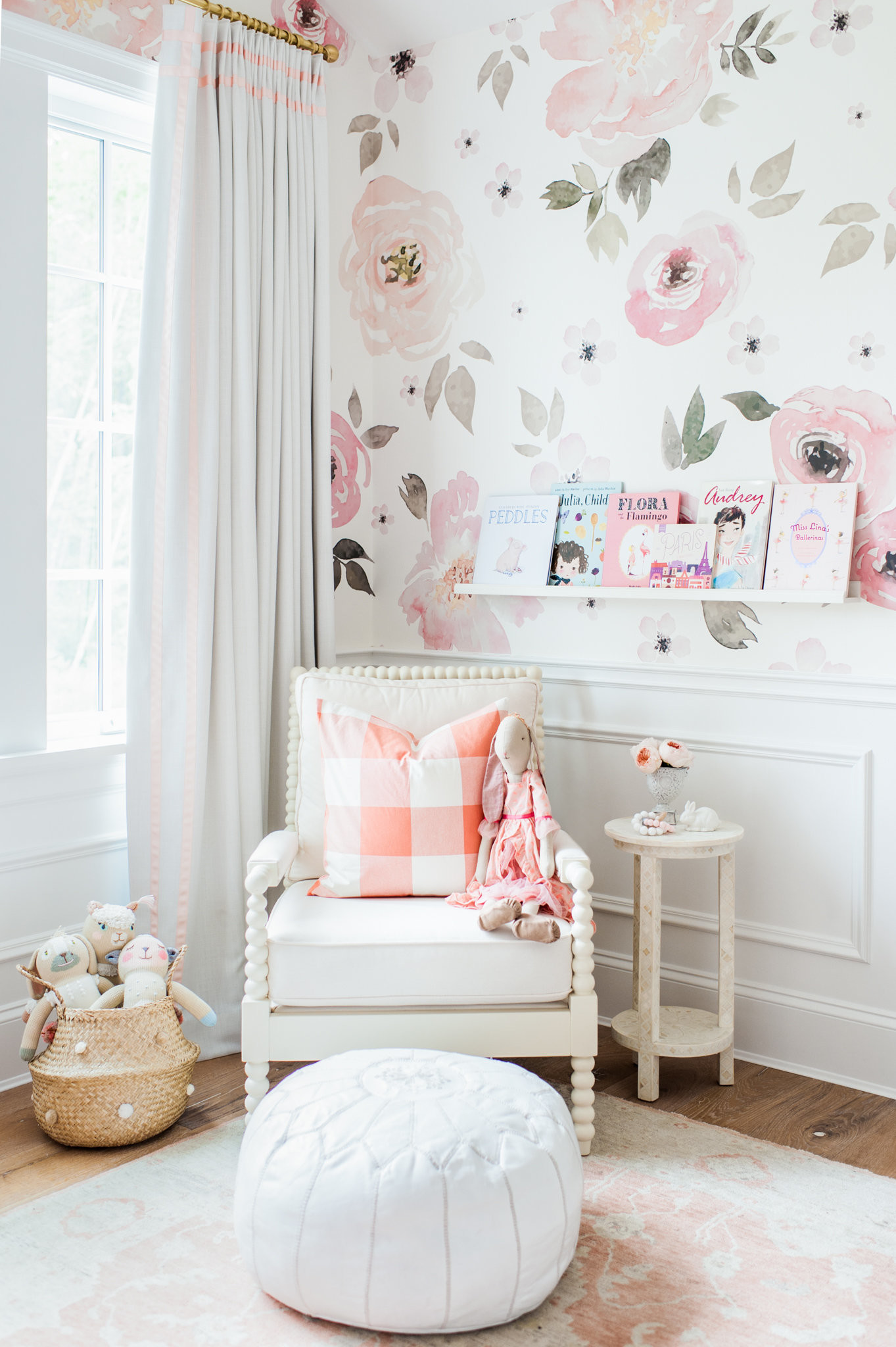 1363x2048 25 Sweet Reading Nook Ideas for Girls