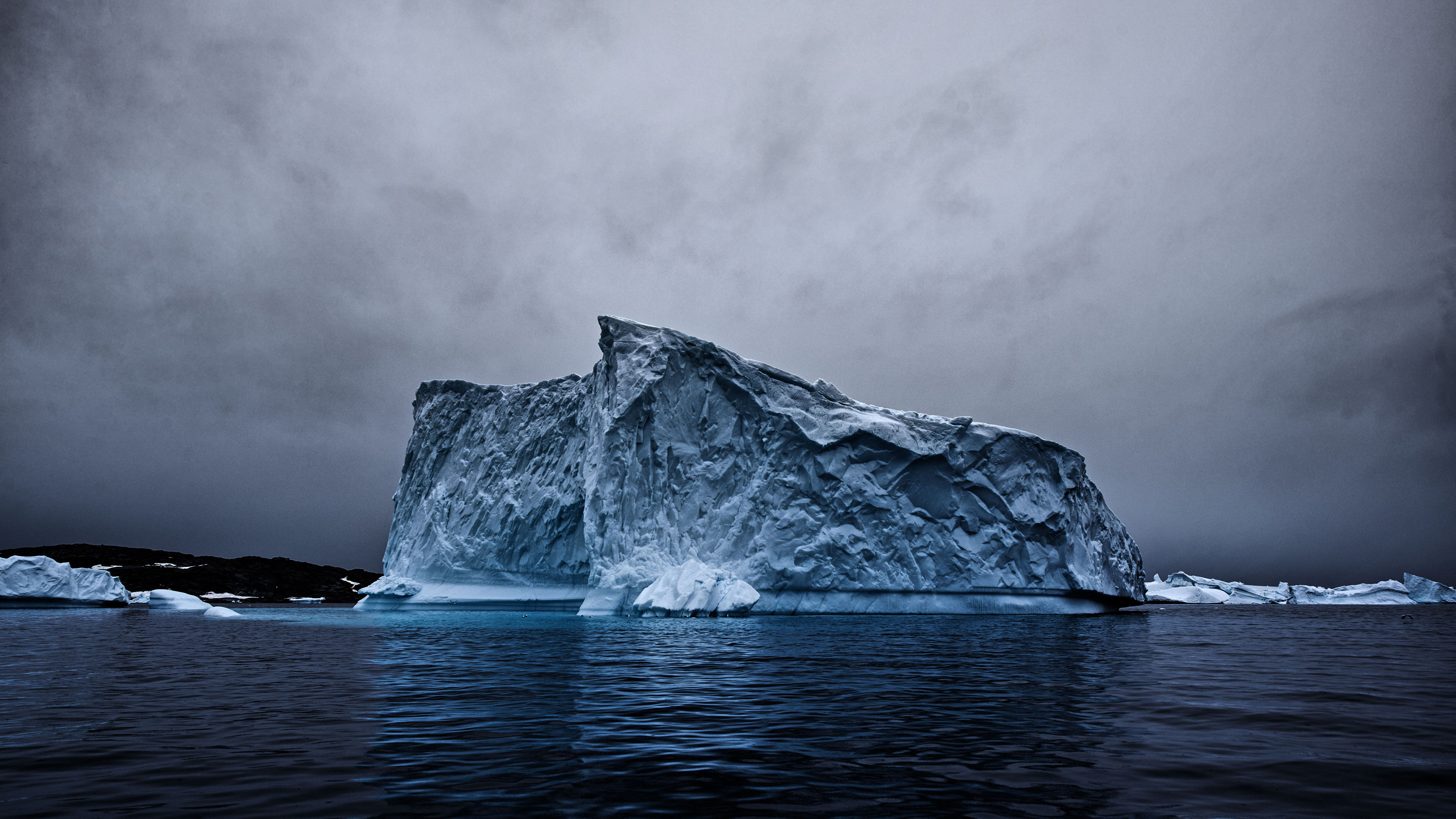 3840x2160 Earth - Iceberg Wallpaper
