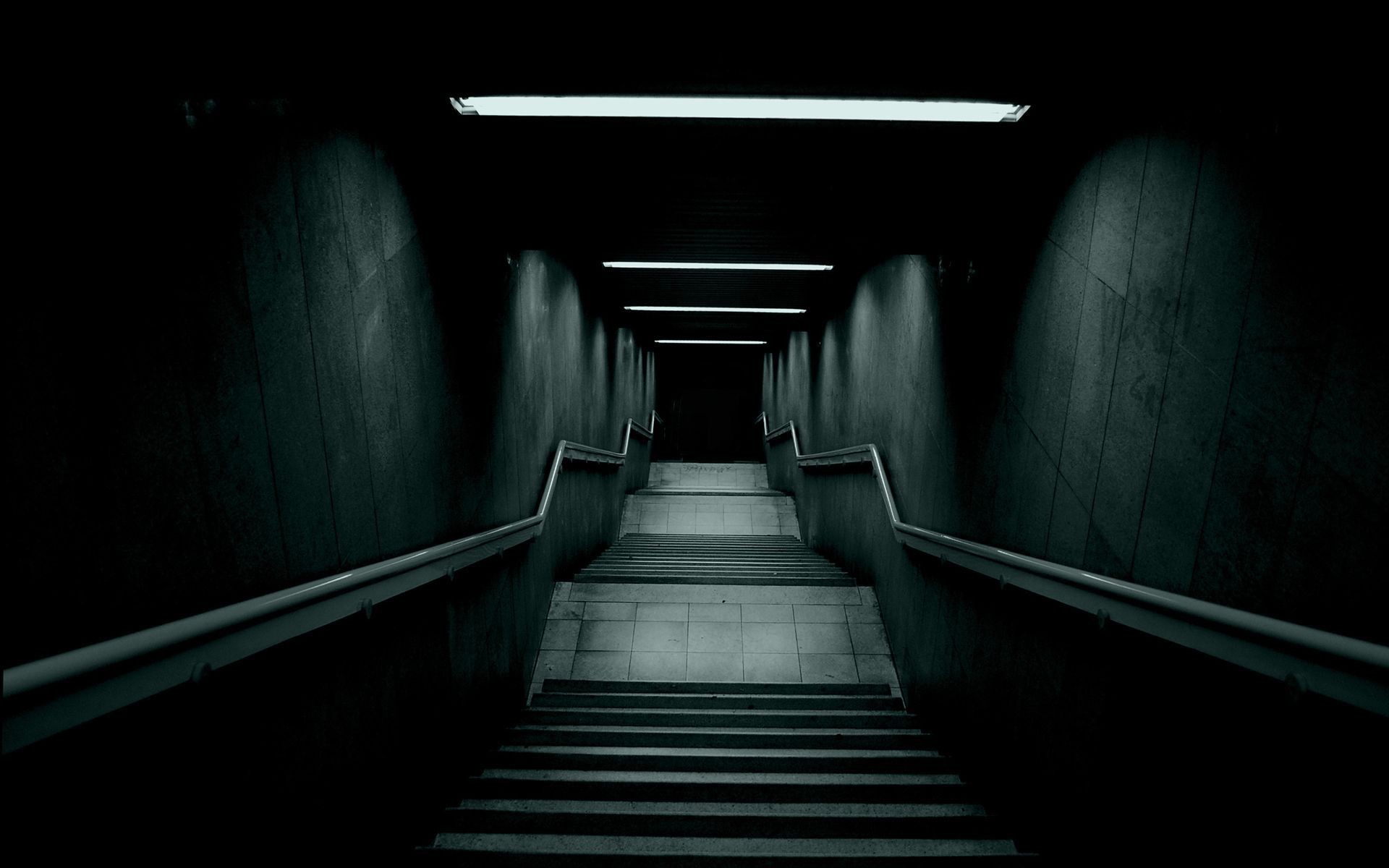 1920x1200 Dark Scary Stairs Wallpaper