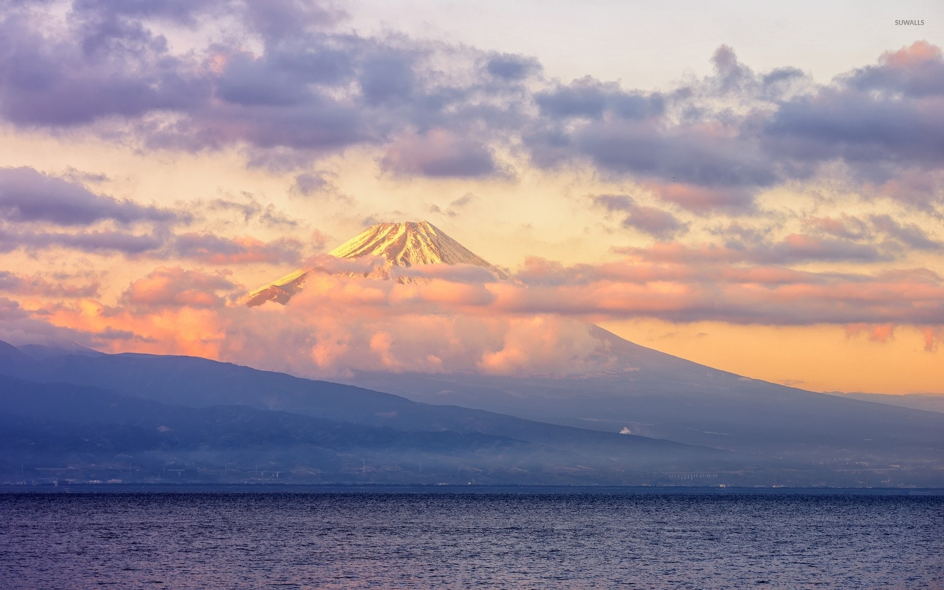 1920x1200 Sunrise over Mount Fuji wallpaper